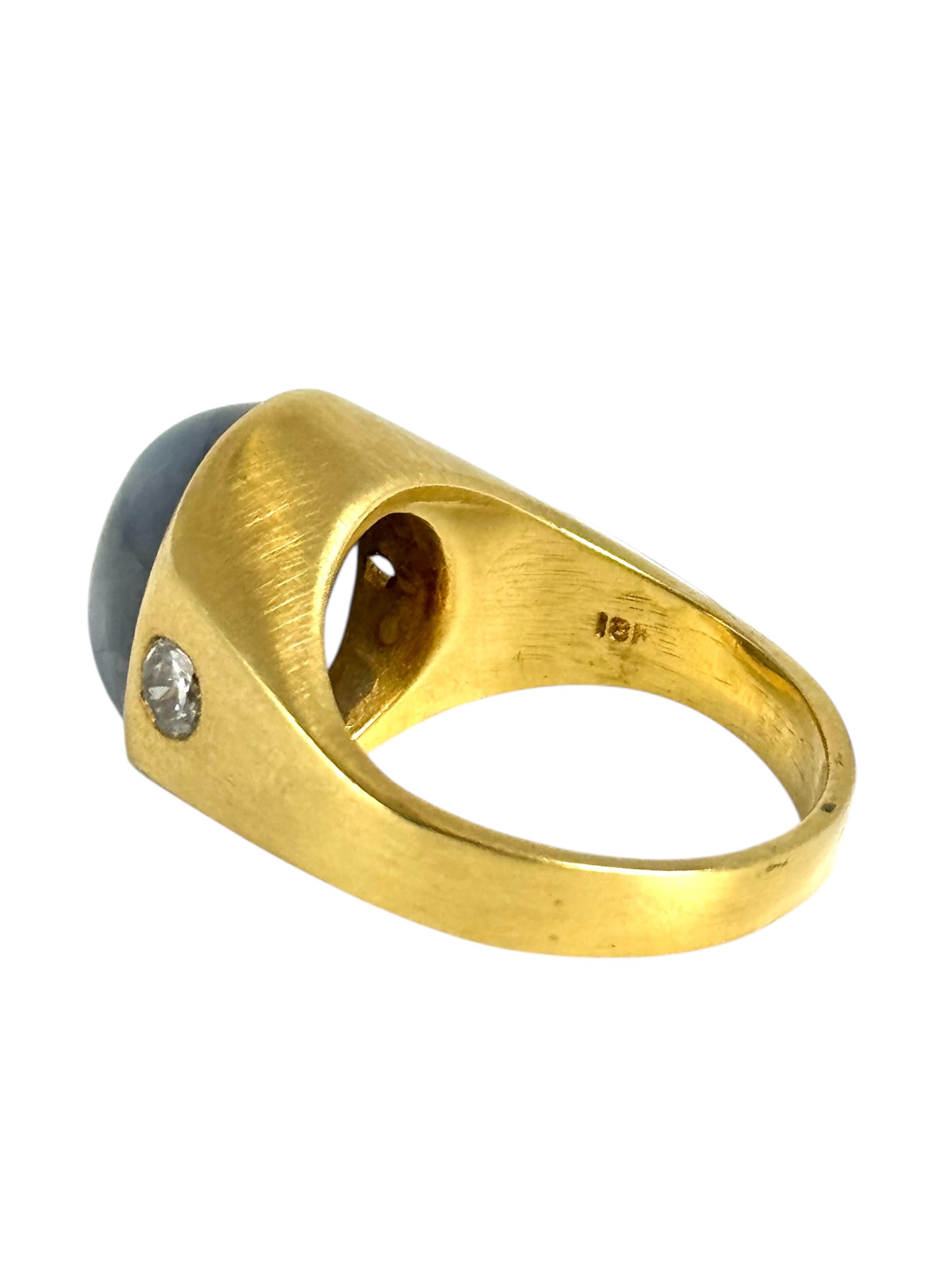18 Karat Gelbgold Cabochon Sternsaphir und Diamantring im Angebot 3