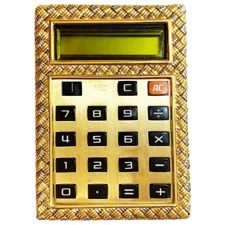 Fred 18 Karat Yellow Gold Calculator Case at 1stDibs | karat calculator, 18  karat gold, 18k gold calculator