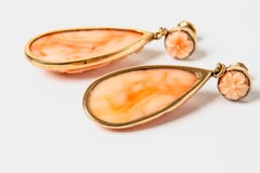 18k Yellow Gold Cameo Angel Skin Coral Earrings/Screw Backs