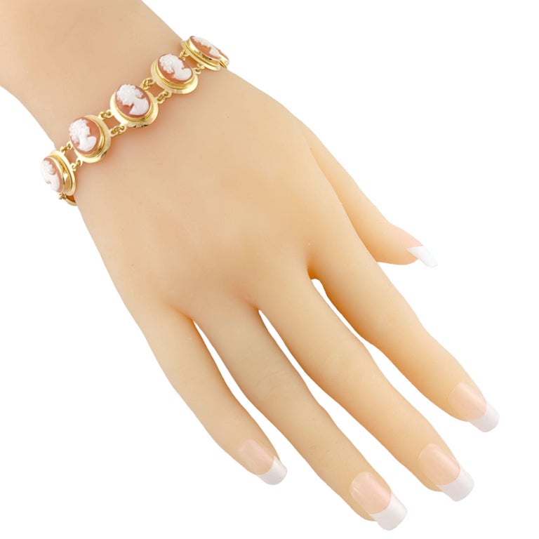 18k Yellow Gold Cameo Bracelet For Sale at 1stDibs