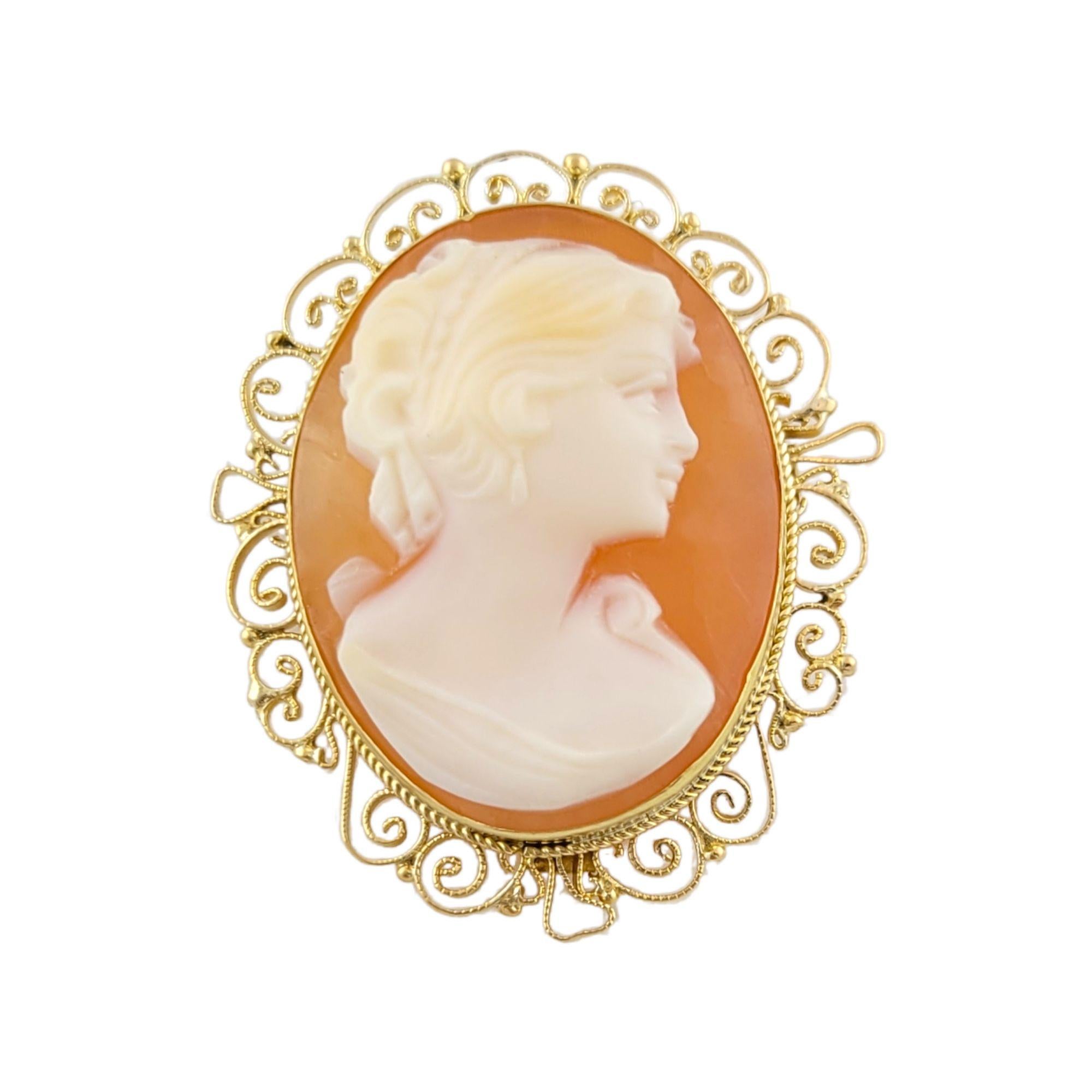 18K Yellow Gold Cameo Brooch Pendant For Sale 1