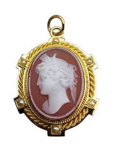 18K Yellow Gold Cameo Pendant #22878