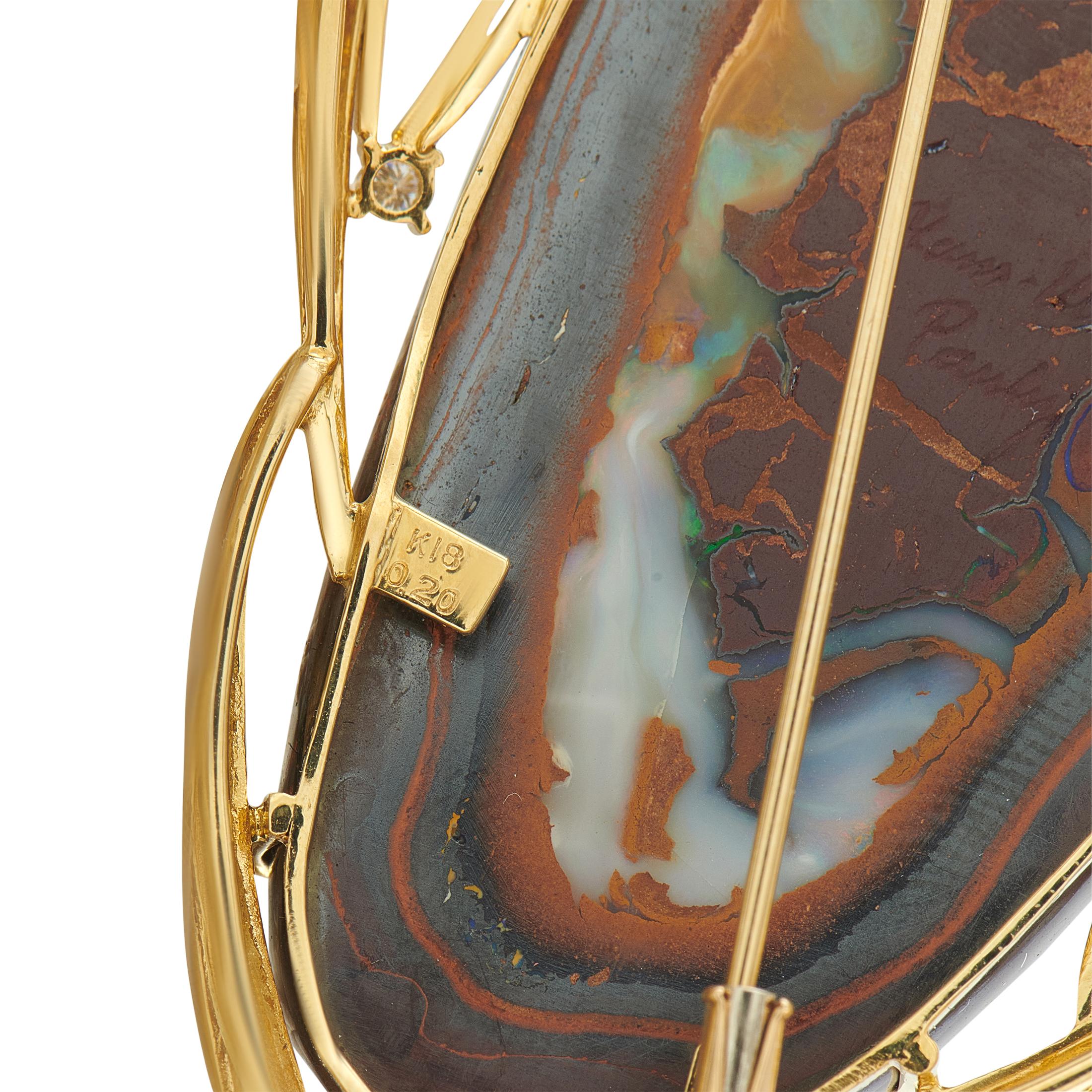 18K Yellow Gold Cameo Pendant MF13-110425 In Excellent Condition For Sale In Southampton, PA