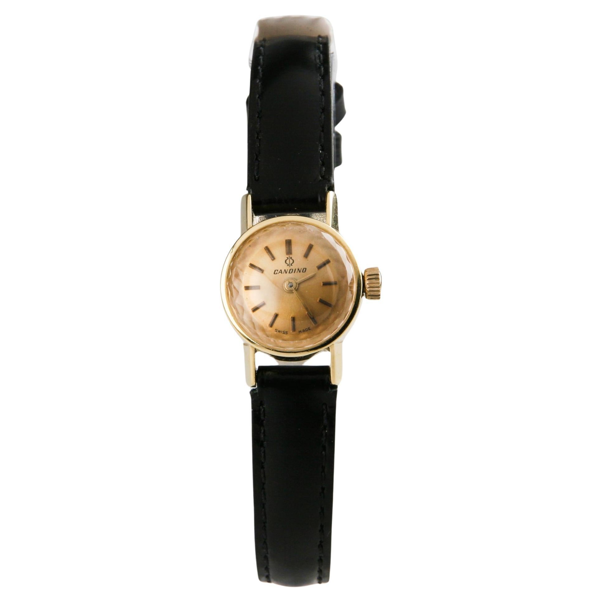 18k Yellow Gold Candino Women's Vintage Hand-Winding Watch w/ Black Leather Band For Sale