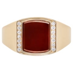 18k Yellow Gold Carnelian Quartz Signet Ring – 2.27 ct with Diamonds – 0.15 ct