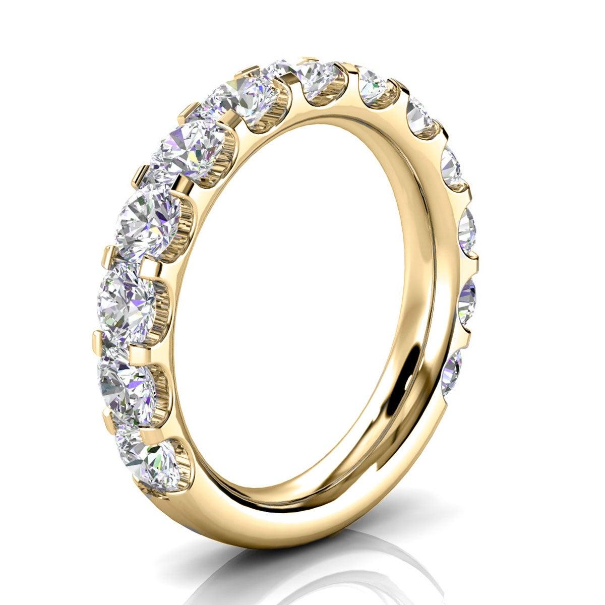 En vente :  Bague Carole en or jaune 18 carats à micro-pinces avec diamants de 2 carats « Tw » 2