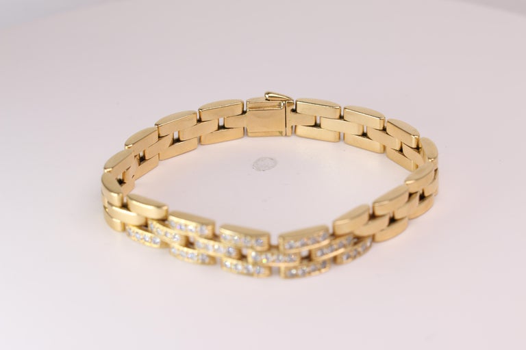 Yellow Gold Cartier Panther Diamond Link Bracelet For Sale at 1stDibs