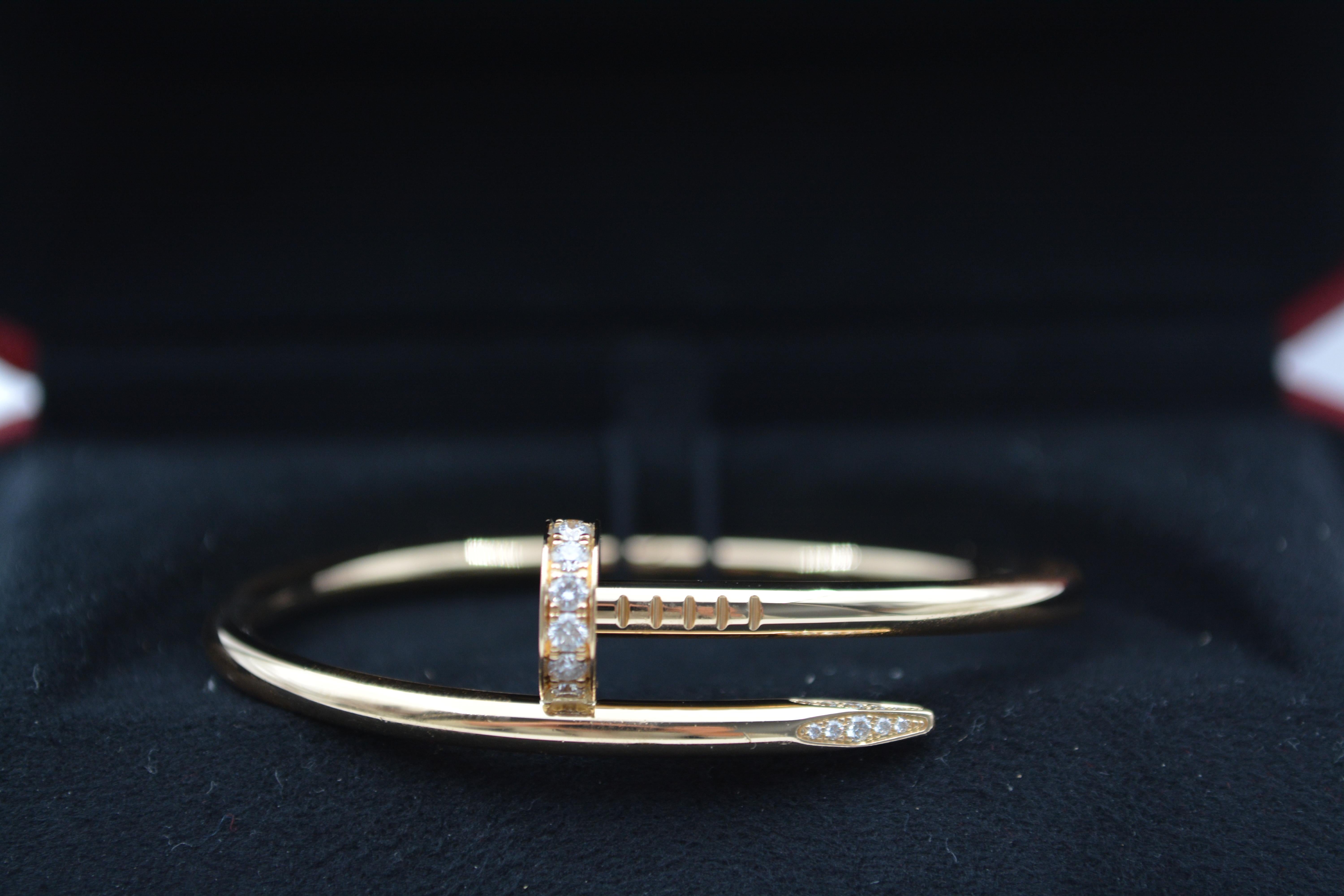 Taglio brillante Bracciale Cartier Just on Clou in oro giallo 18 carati con diamanti incastonati in vendita