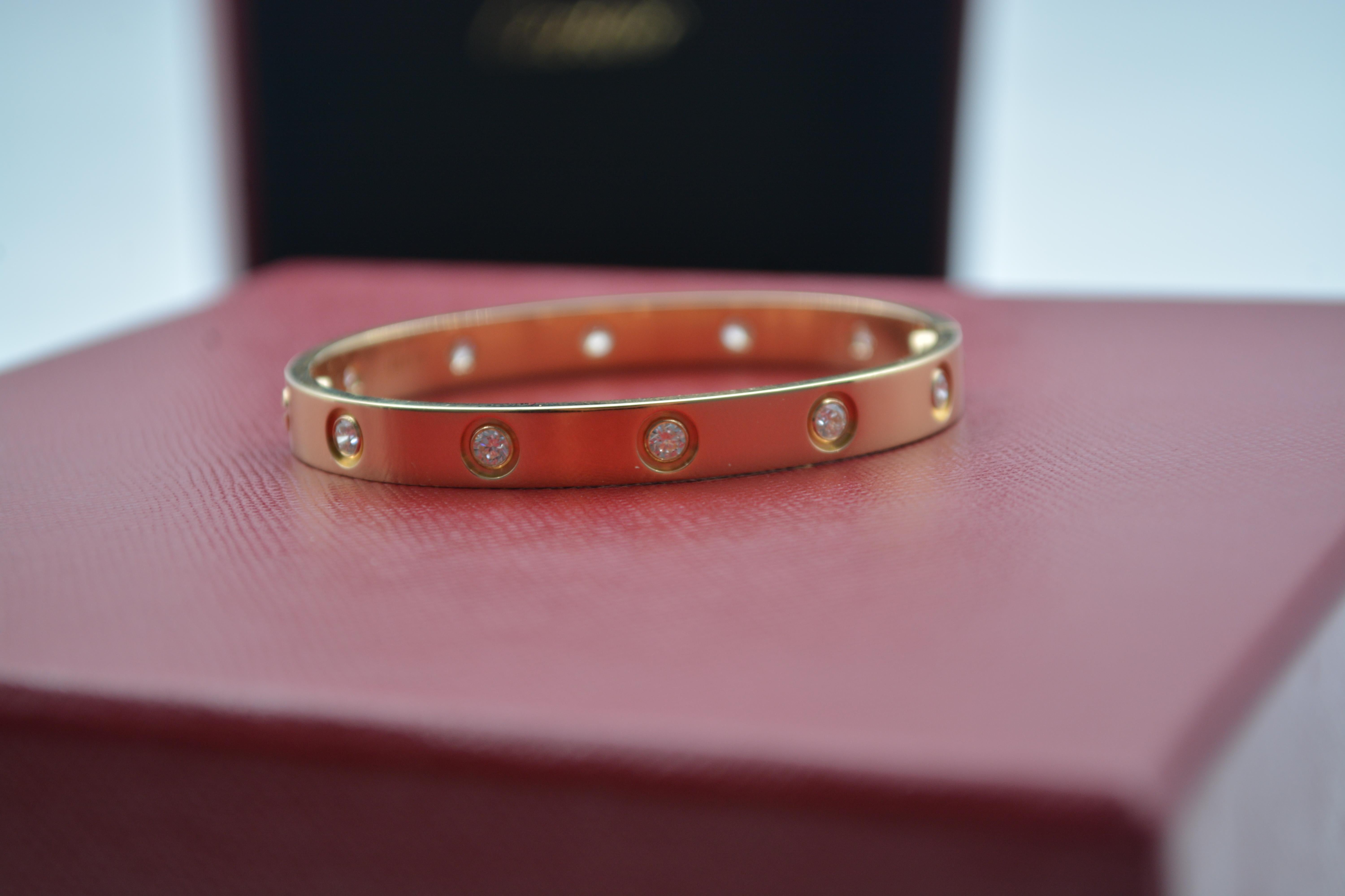 18K Yellow gold Cartier Love bracelet with diamonds full set In Excellent Condition For Sale In București, București