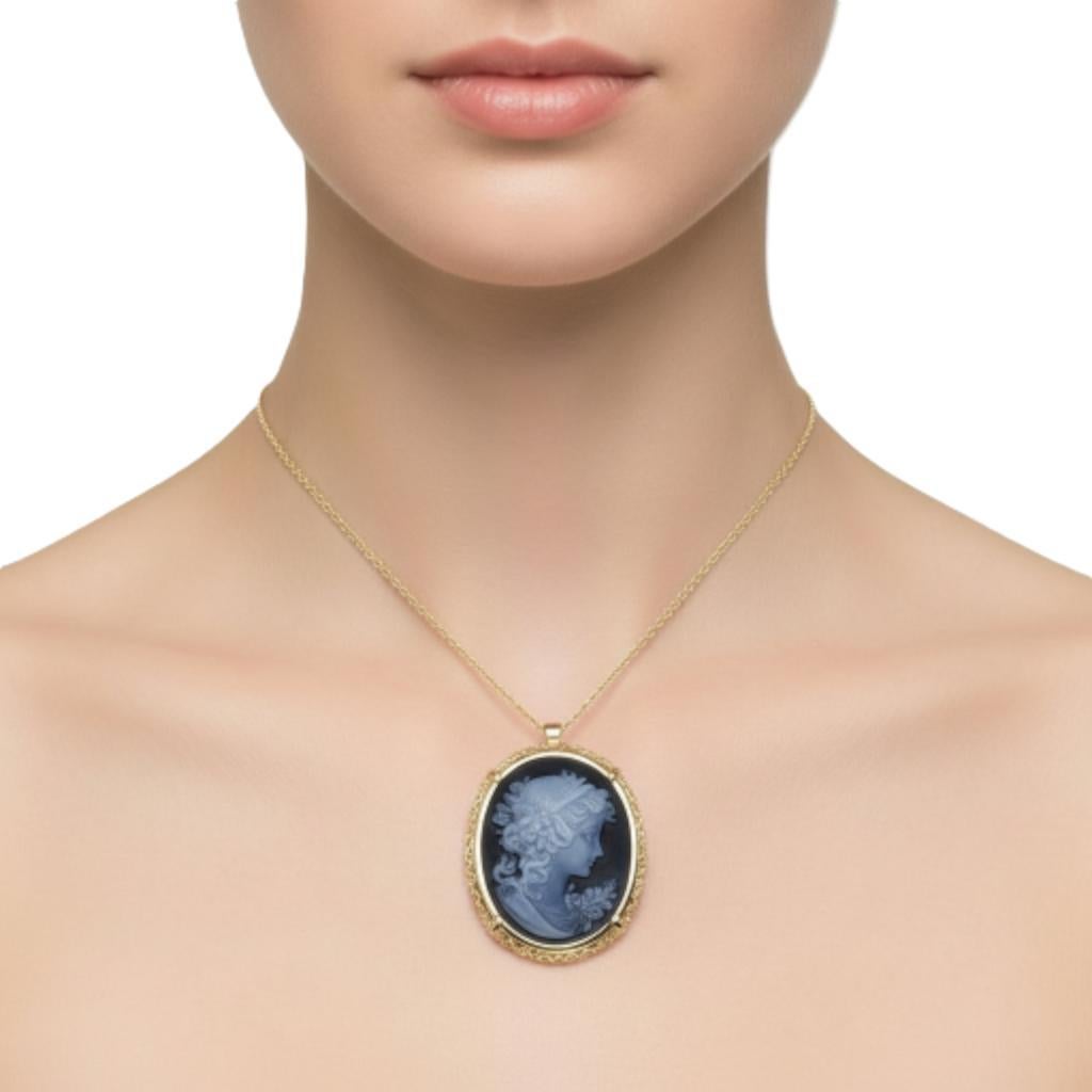 Spilla/pendente in oro giallo 18K con cammeo intagliato in agata #24069 in vendita 3