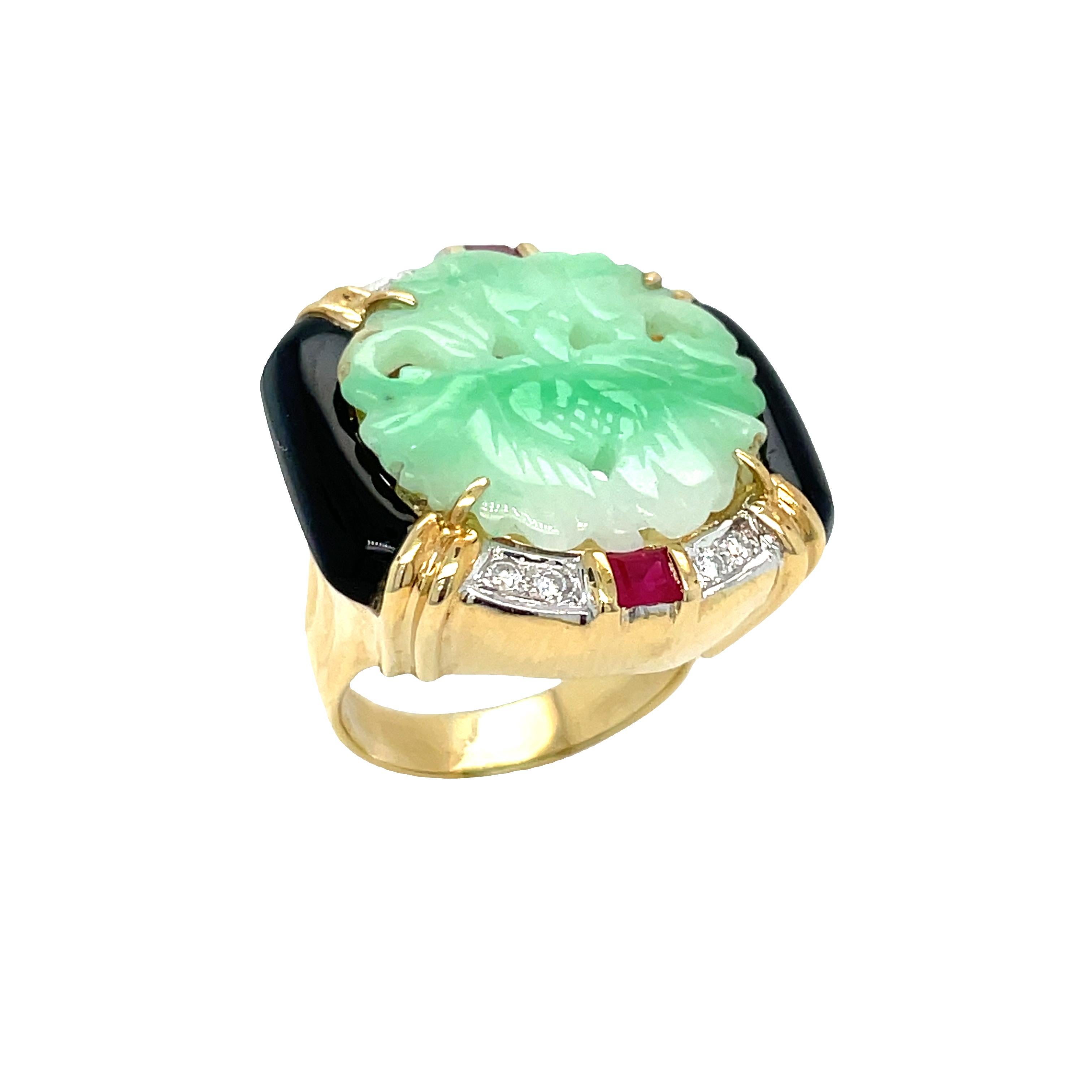 18K Yellow Gold Carved Jade, Diamond, Onyx Ruby Ring For Sale 2