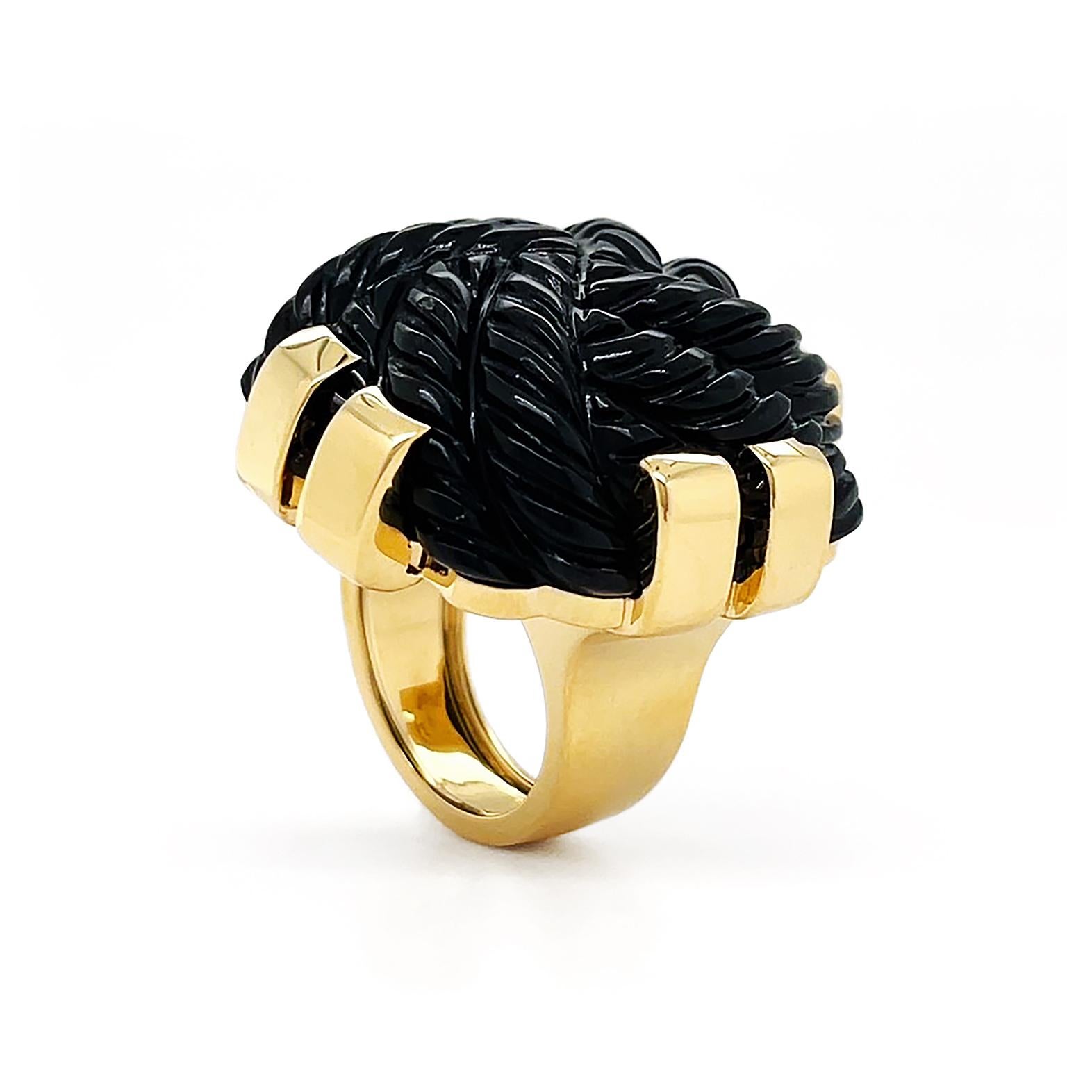 Mixed Cut 18K Yellow Gold Carved Square Black Onyx Ring For Sale