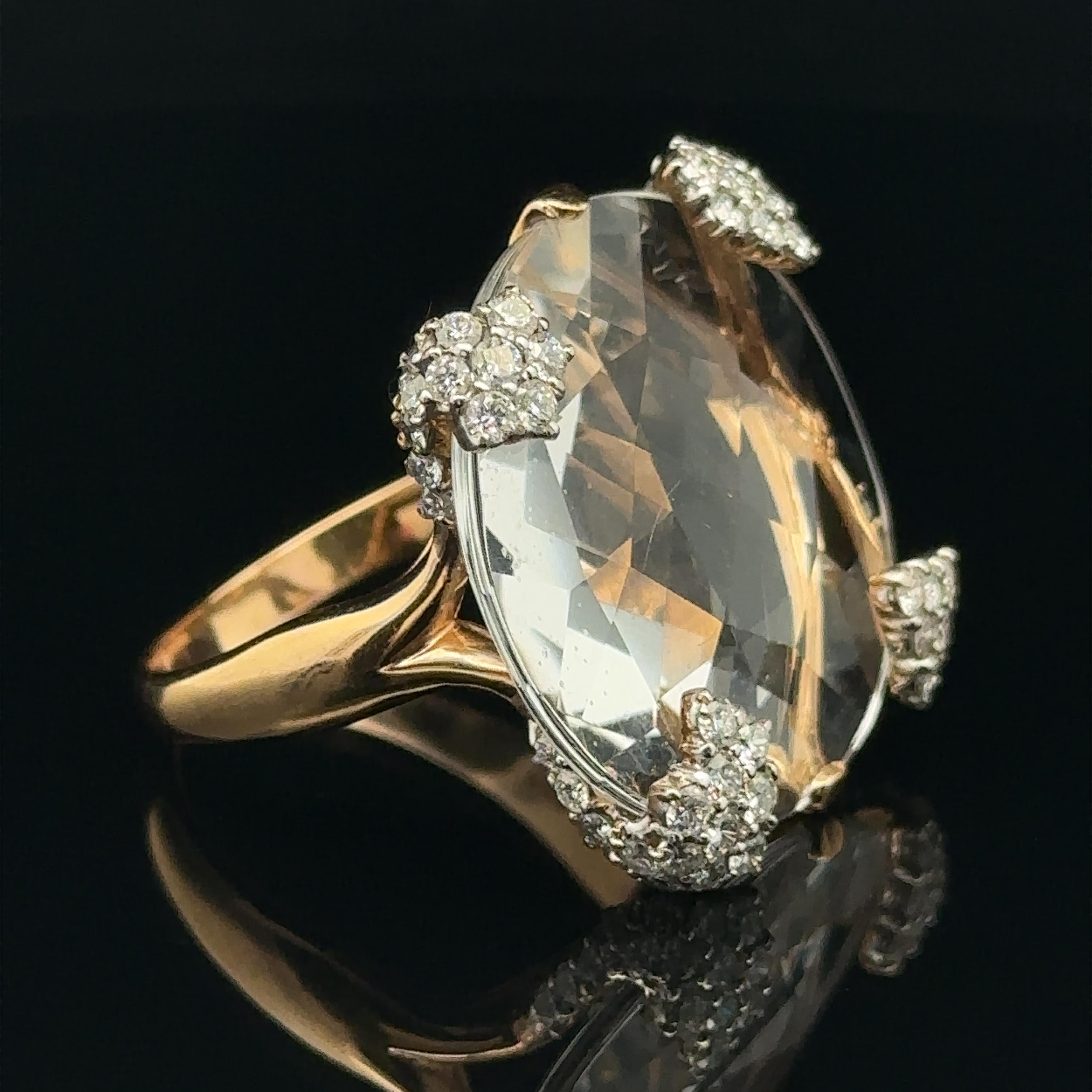 18k Yellow Gold Casato Diamond Prong & Large Faceted White Quartz Statement Ring For Sale 5