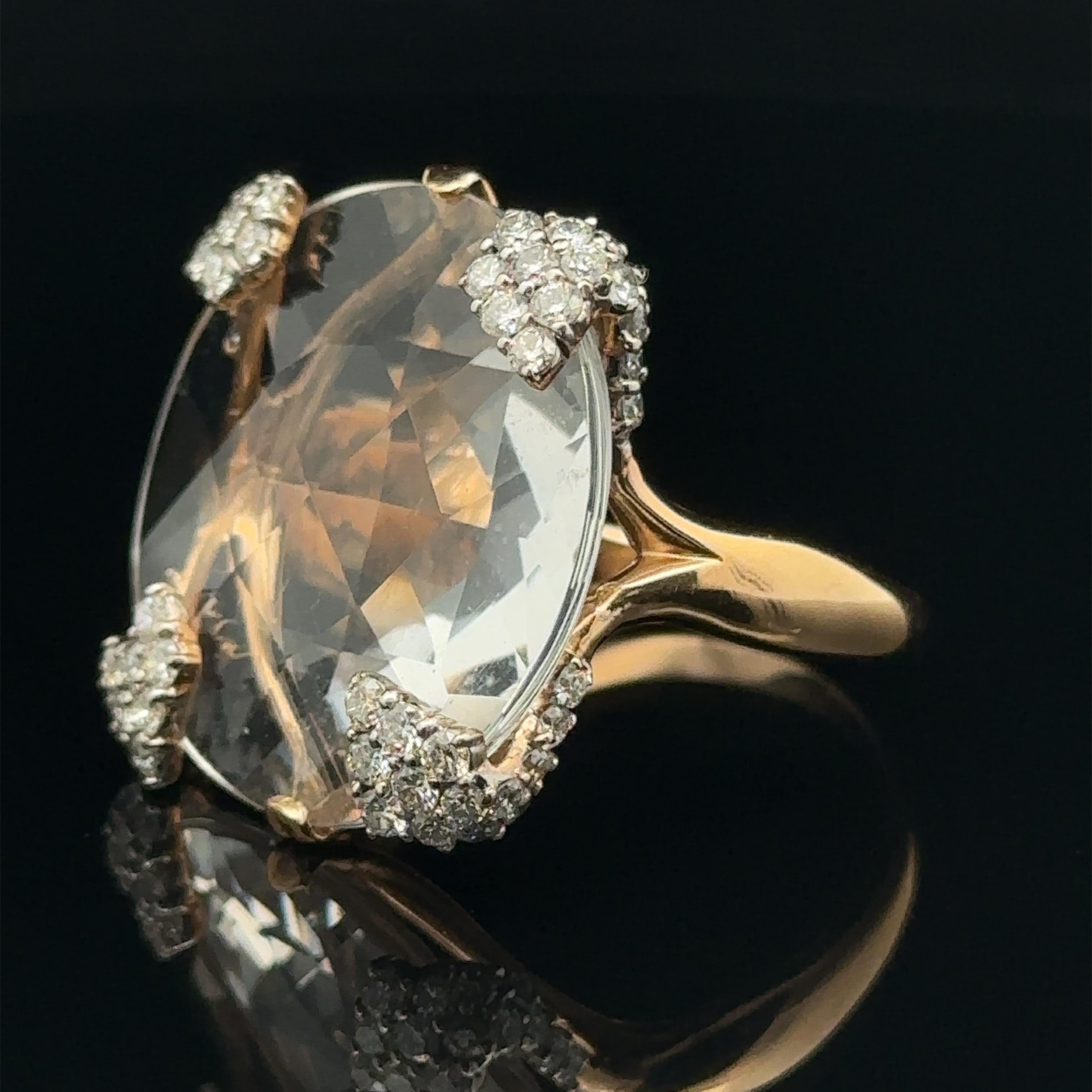 18k Yellow Gold Casato Diamond Prong & Large Faceted White Quartz Statement Ring For Sale 7