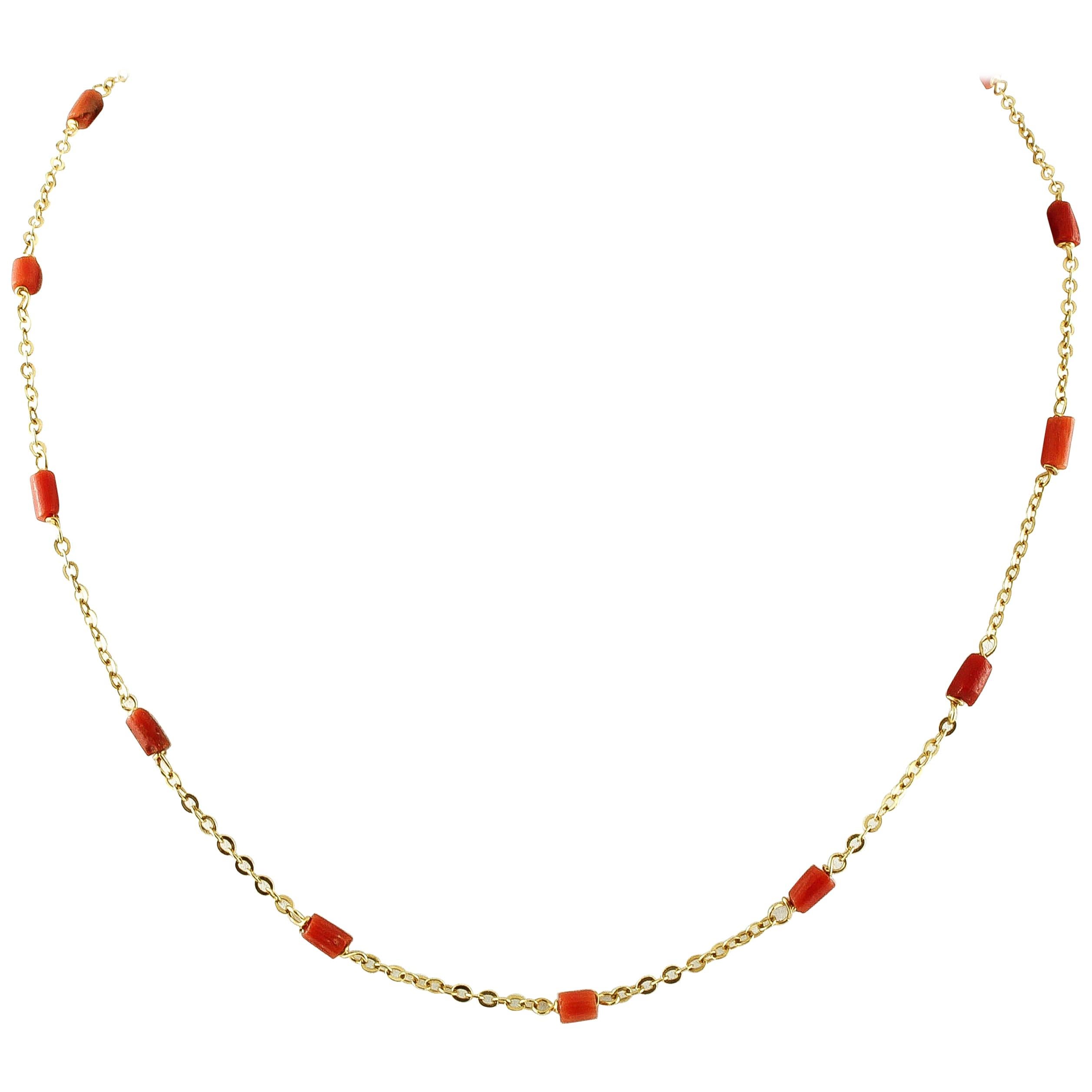 18 Karat Yellow Gold Chain and Red Coral Elements Retrò Necklace