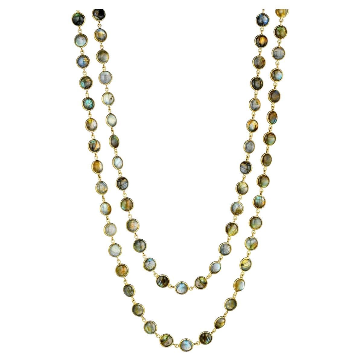 Collar Chakra de oro amarillo de 18 quilates de Syna Jewels con Labradorita de 7 mm engastada en bisel