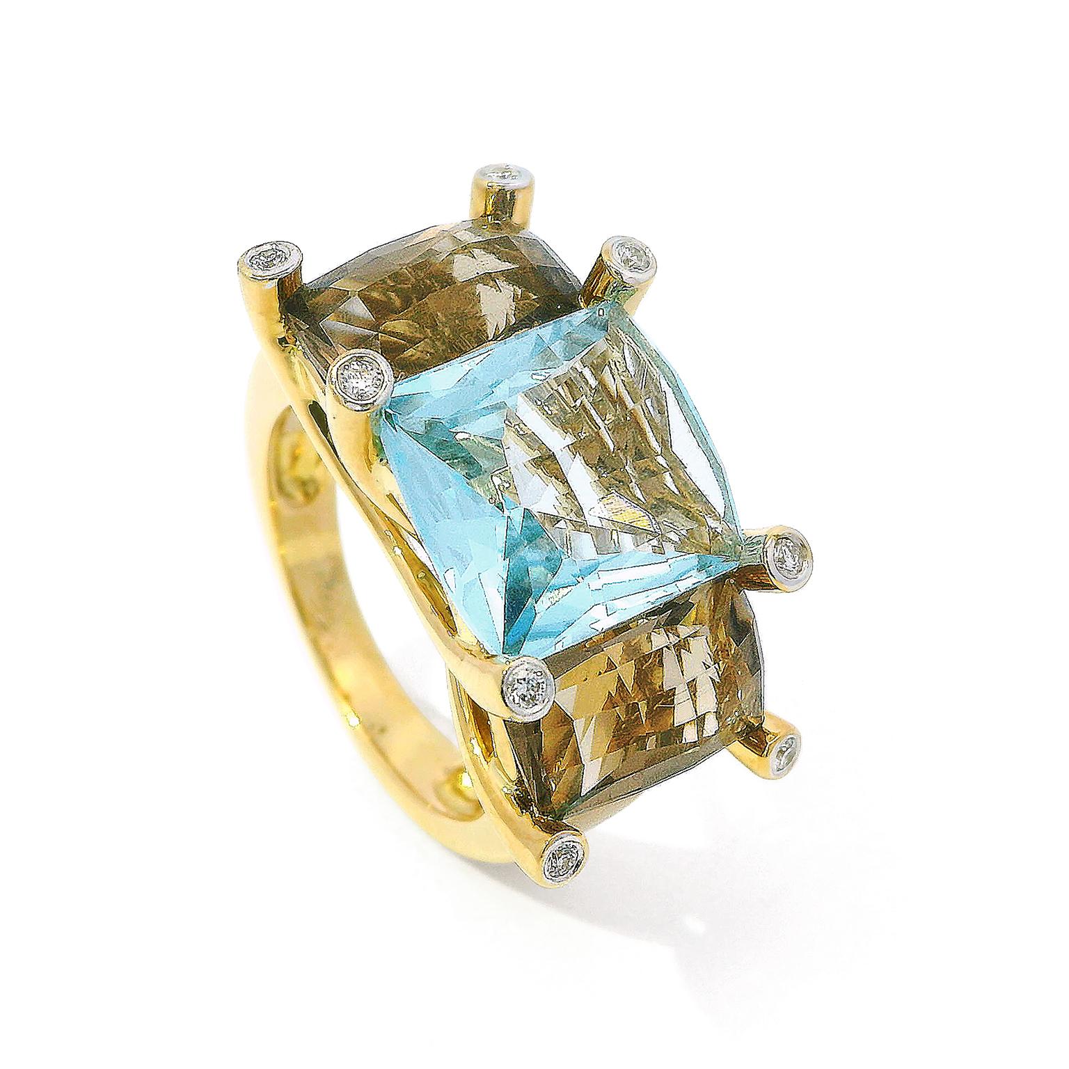 Cushion Cut 18K Yellow Gold Checkerboard Blue and Brown Topaz Diamond Three-Stone Ring For Sale