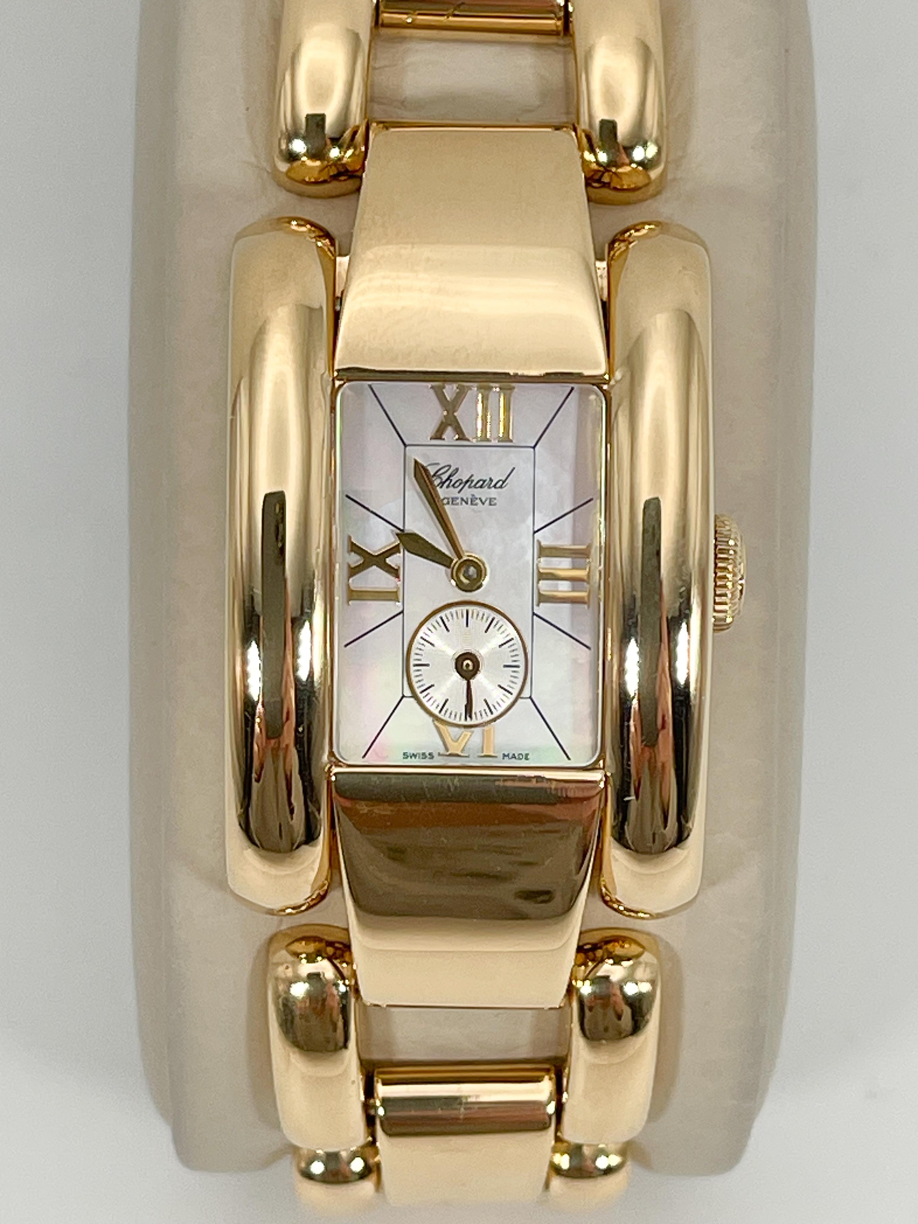 18K Yellow Gold Chopard La Strada with Rare Mother of Pearl Dial In Good Condition For Sale In Stuart, FL