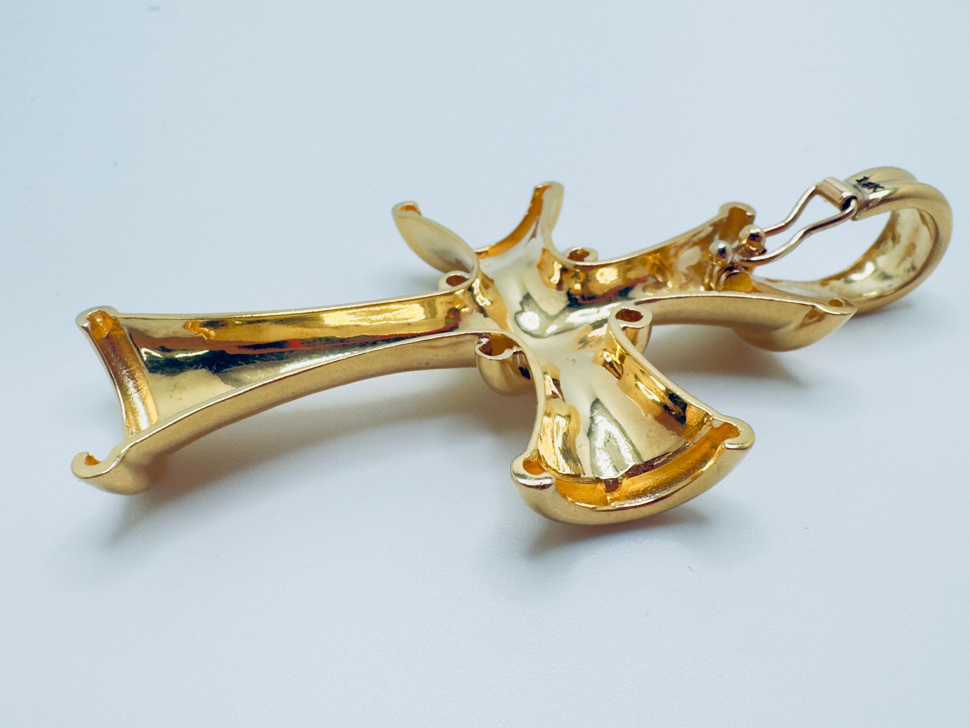 Cruz Francesa de la Fe Cristiana de Oro Amarillo de 18K en venta 6