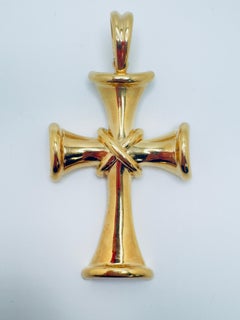 18K Yellow Gold Art Deco Christian Cross Pendant Necklace, 1980s
