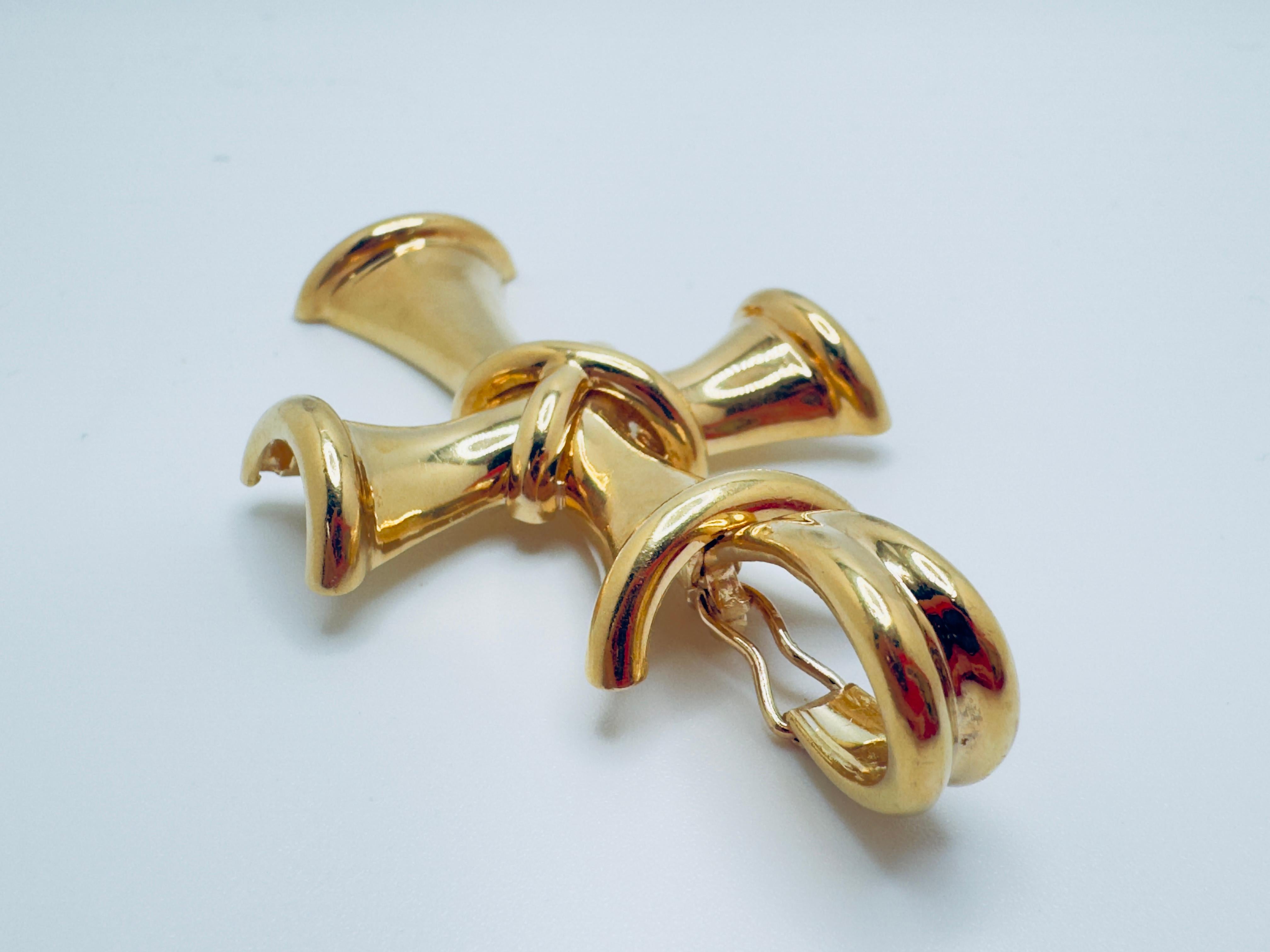 Femenino o masculino Cruz Francesa de la Fe Cristiana de Oro Amarillo de 18K en venta