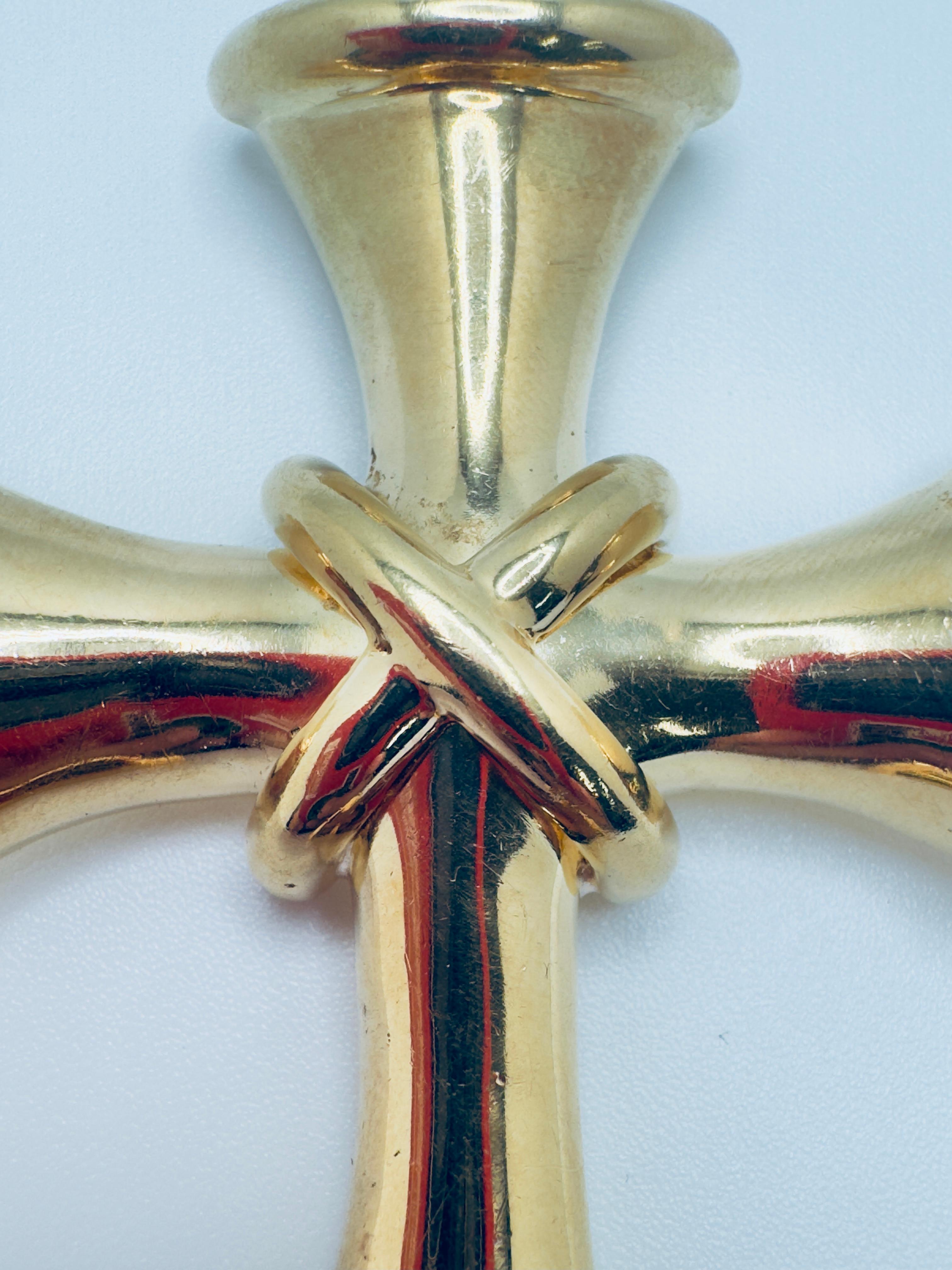 Cruz Francesa de la Fe Cristiana de Oro Amarillo de 18K en venta 1