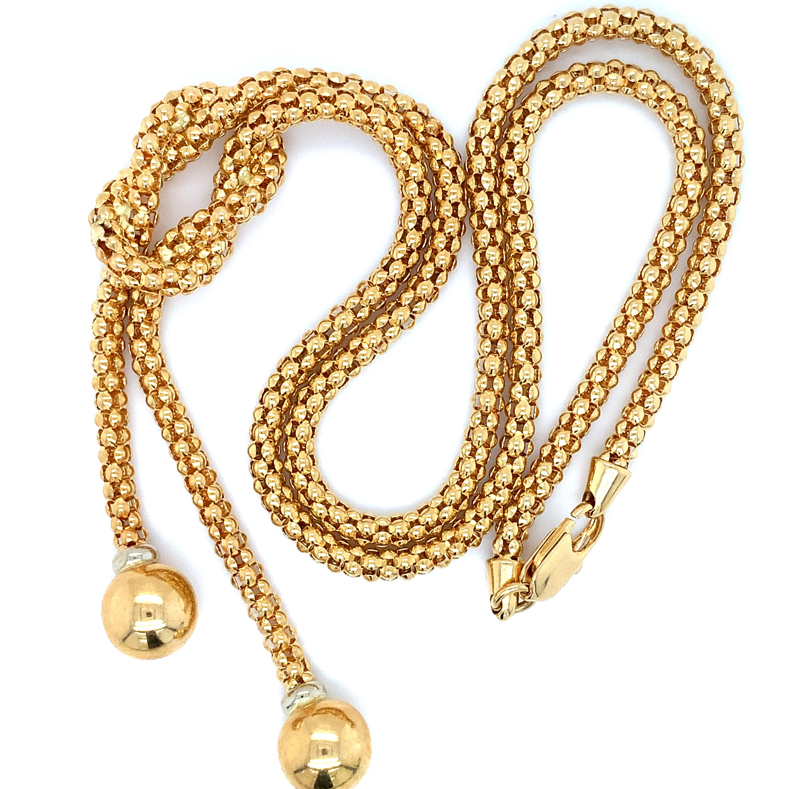 Collier en or jaune 18k avec pendentif en forme de goutte Neuf - En vente à London, GB