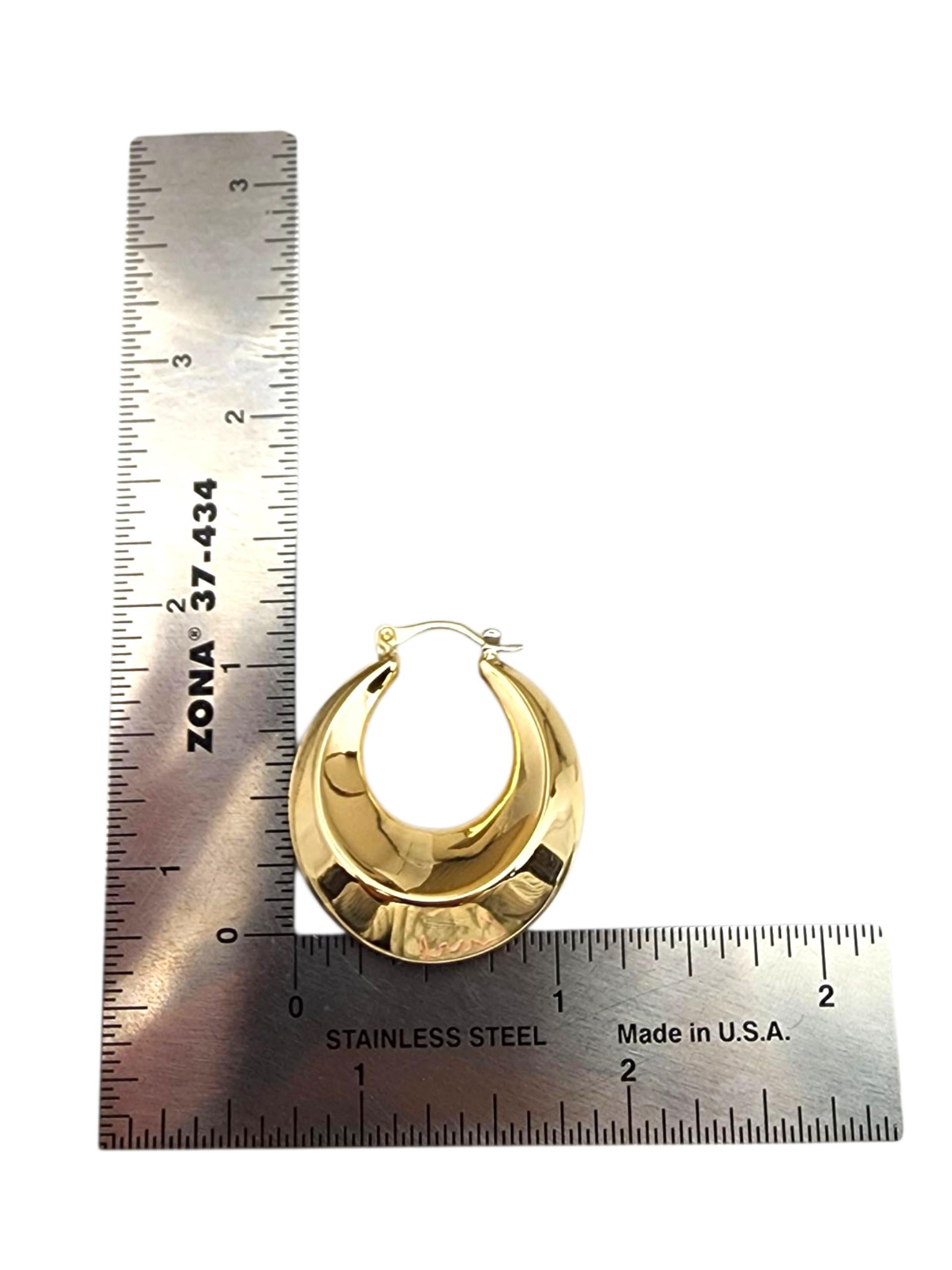 18K Yellow Gold Chunky Hoop Earrings #22703 For Sale 2