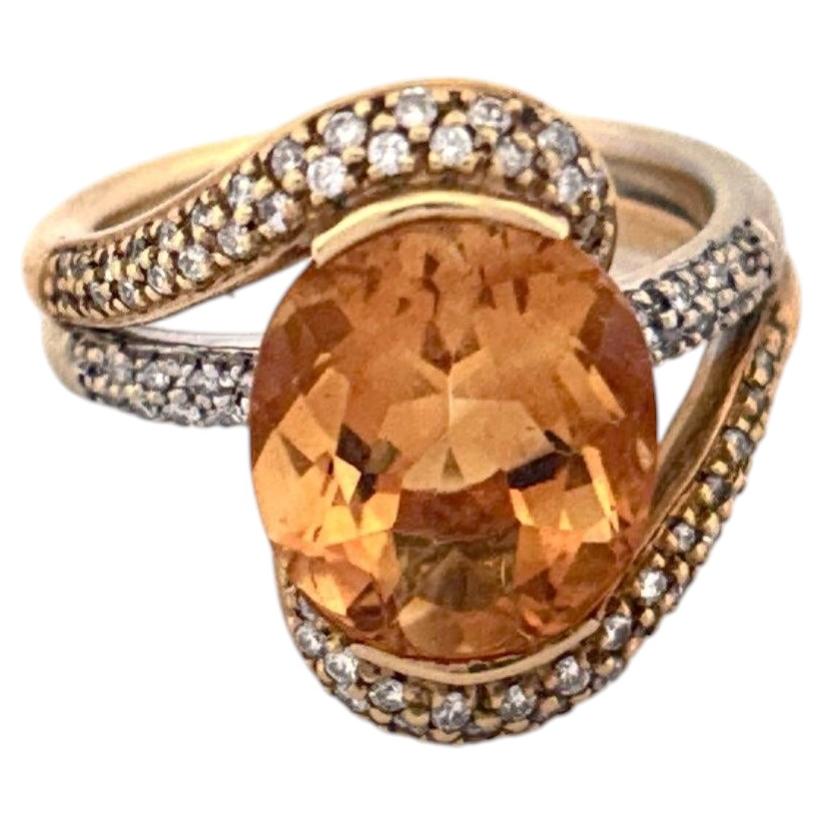 18K Yellow Gold Oval-Cut Citrine Diamond Ring, Late 20th Century For Sale
