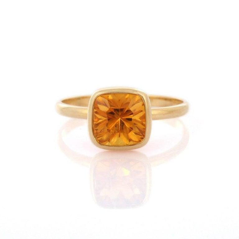 For Sale:  18K Yellow Gold Citrine Statement Ring 2