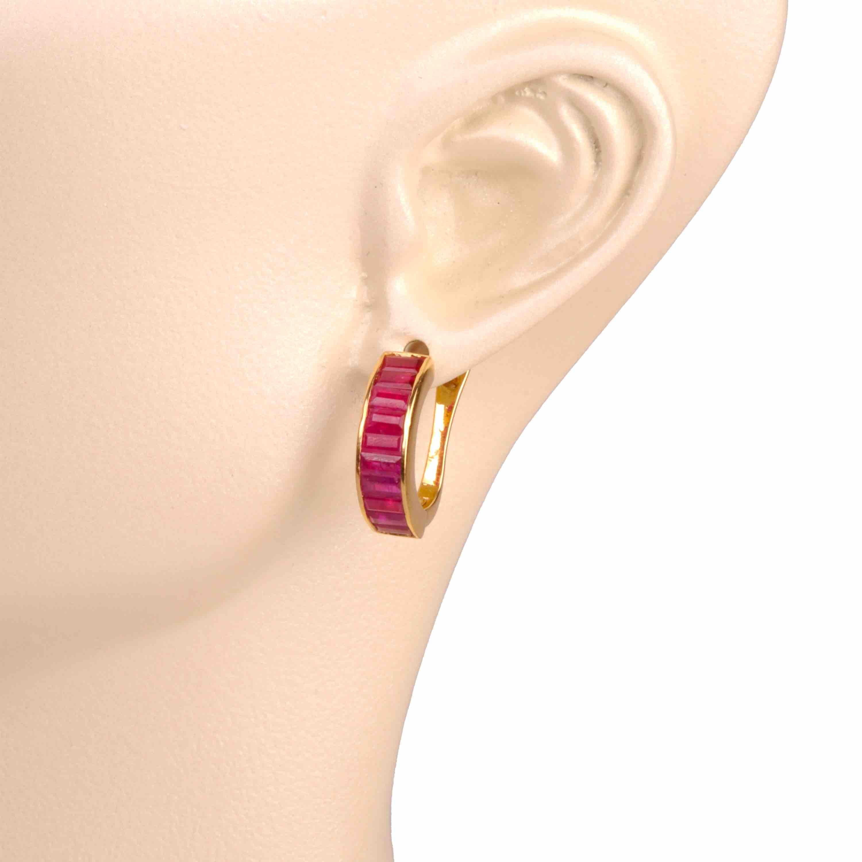 Elevate your elegance with the Classic Ruby Bar Huggies, a fusion of timeless sophistication and modern allure. These exquisite huggie earrings redefine understated luxury with a contemporary twist. The dainty hoops are delicately crafted, adorned