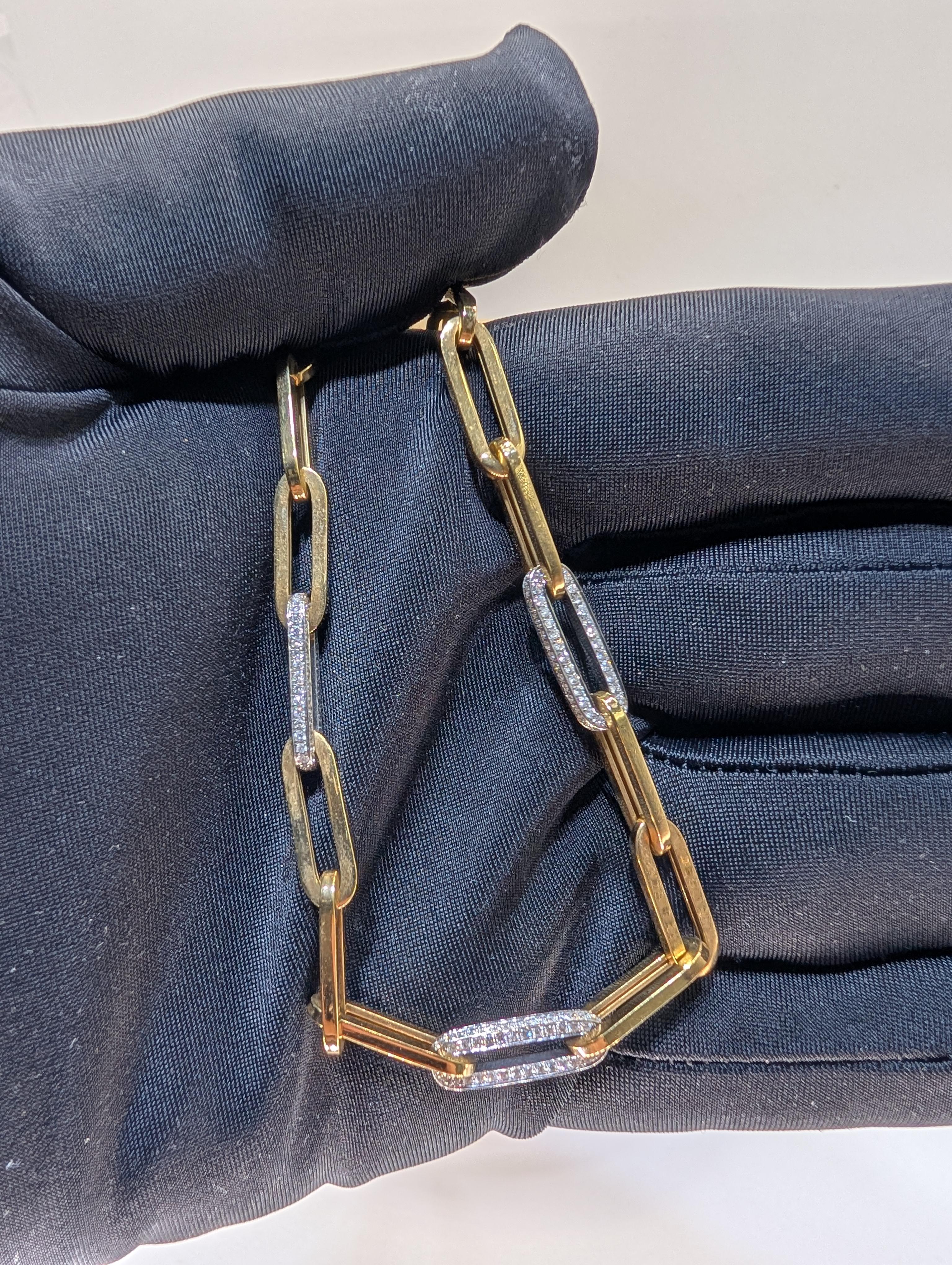 Collier à maillons à clip en or jaune 18 carats avec diamants totalisant 1,11 carat Unisexe en vente