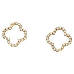 Boucles d'oreilles en or jaune 18K avec diamants en forme de trèfle  0,11 carat x 2  Environ 10,5 mm x 1