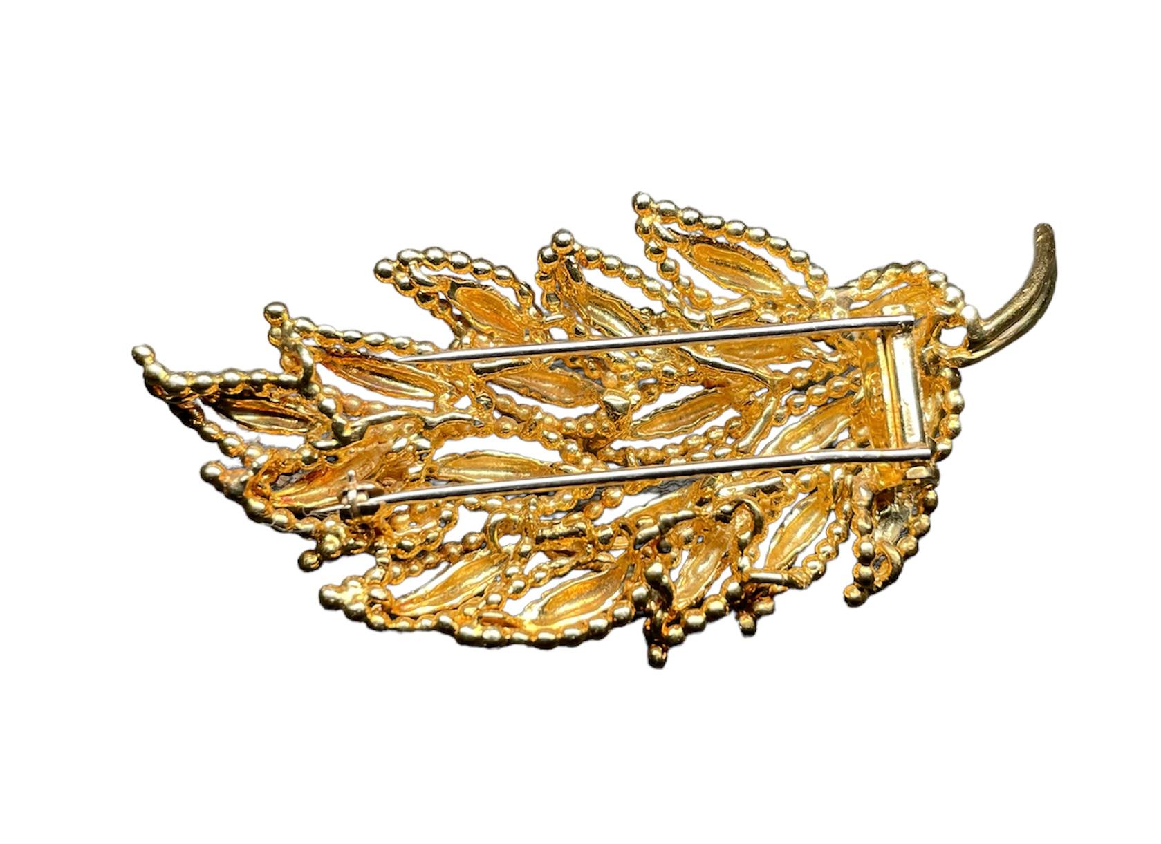 18k Yellow Gold Cluster of Leaves Branch Coat / Hat Brooch For Sale 5