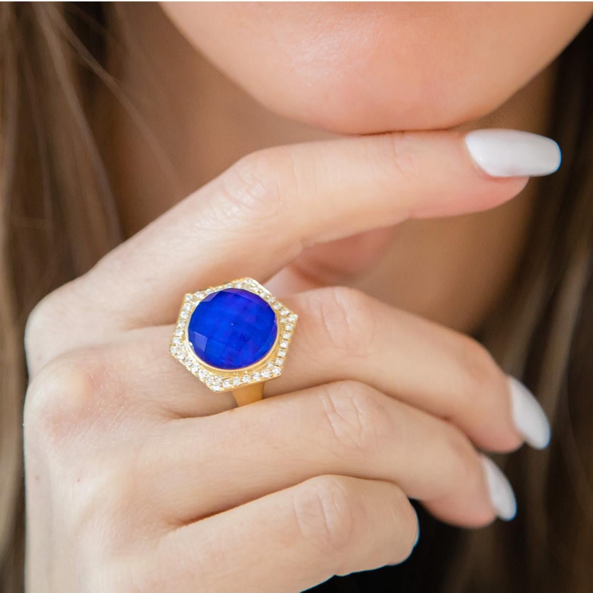 Royal Lapis collection Cocktail Ring featuring a round 