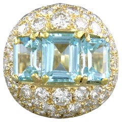 18k Yellow Gold Cocktail Ring with 6.40ct Blue Topaz & 5.30ct Diamonds