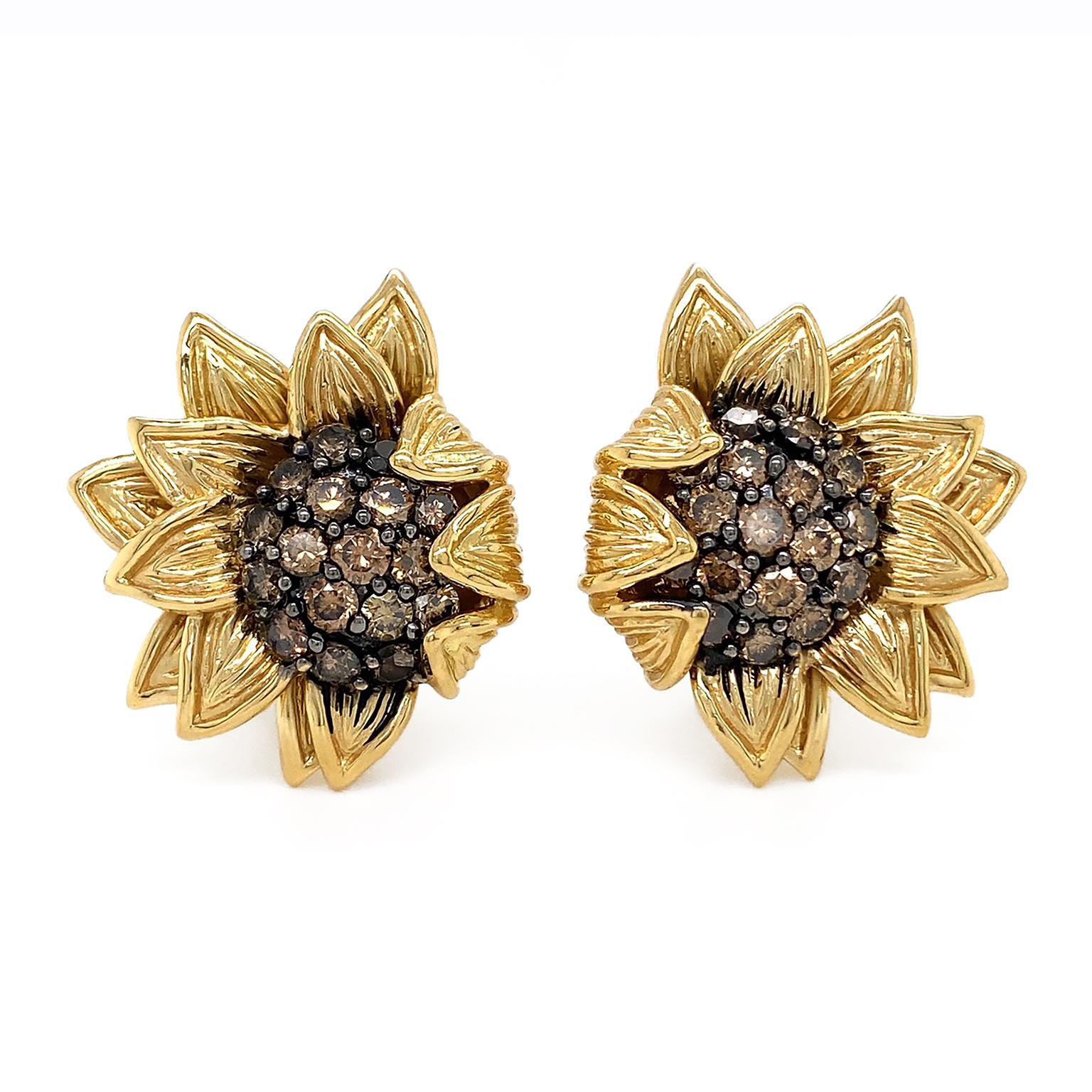 Women's or Men's 18K Yellow Gold Cognac Diamond Sunflower Earrings For Sale