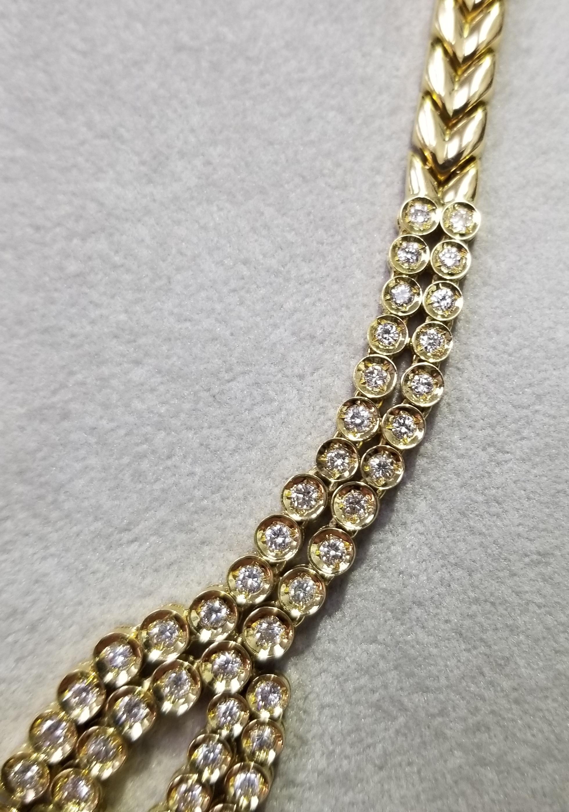 18 Karat Yellow Gold Colombian Emerald and Diamond Necklace In Excellent Condition In Los Angeles, CA