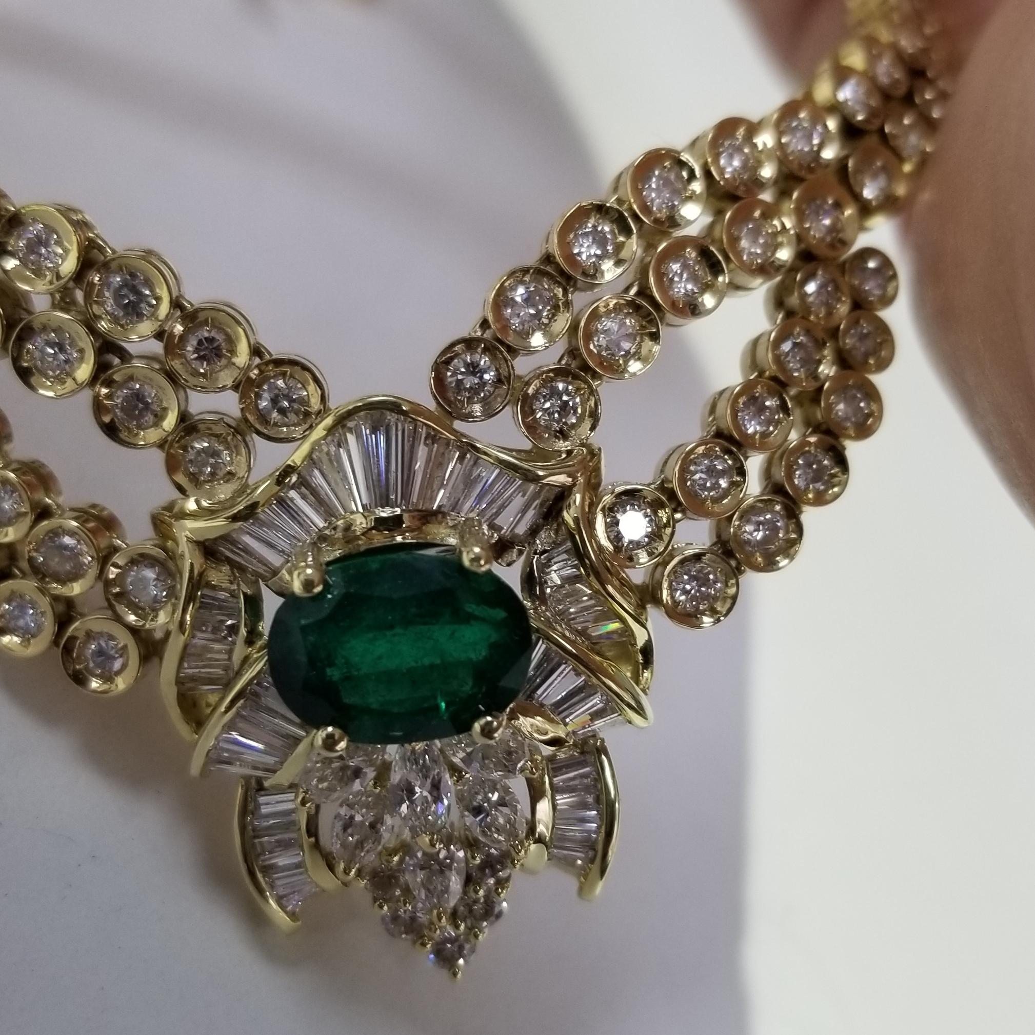18 Karat Yellow Gold Colombian Emerald and Diamond Necklace 3