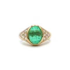 18K Yellow Gold Colombian Emerald Cabochon Ring with Diamonds