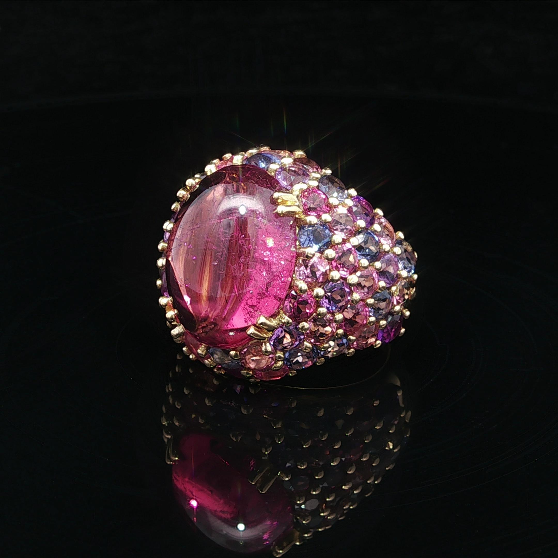 Bague en or jaune 18k Tourmaline colorée avec pierres naturelles roses et violettes en vente 5