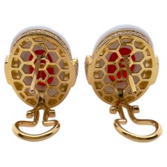 18k Yellow Gold Coral and White Agate Earrings with Diamonds