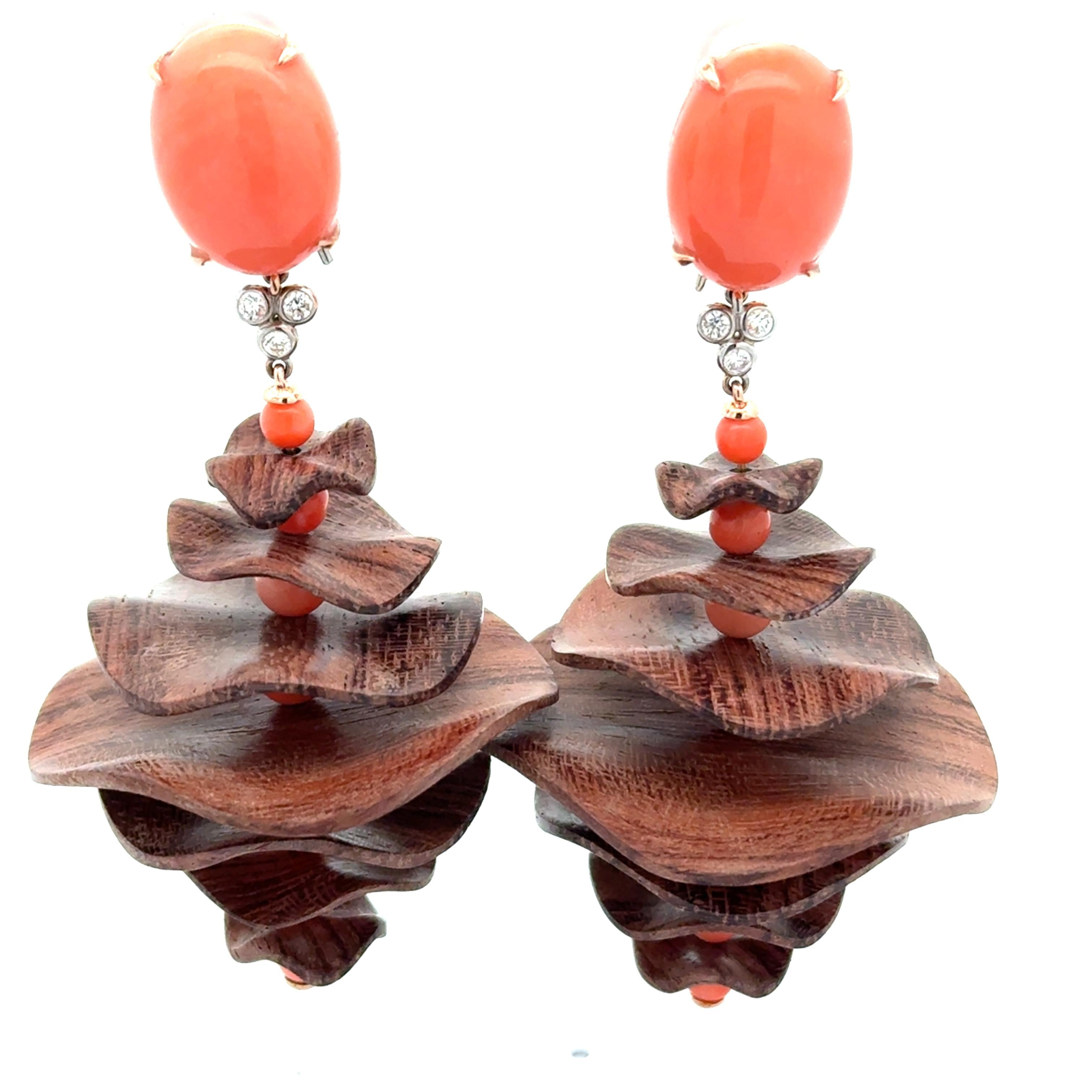 18K Gelbgold Korallen-Rosewood und Diamant-Ohrringe im Angebot 7