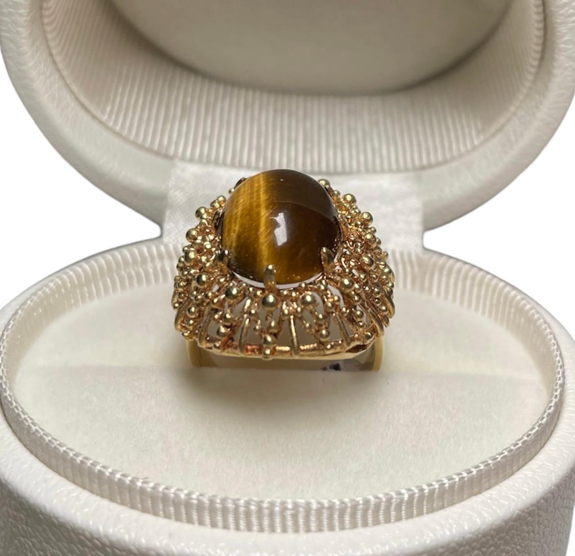 18K Yellow Gold Corletto Tiger Eye Cocktail Ring For Sale 9