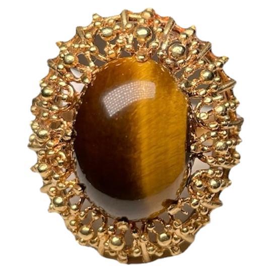 18K Yellow Gold Corletto Tiger Eye Cocktail Ring For Sale