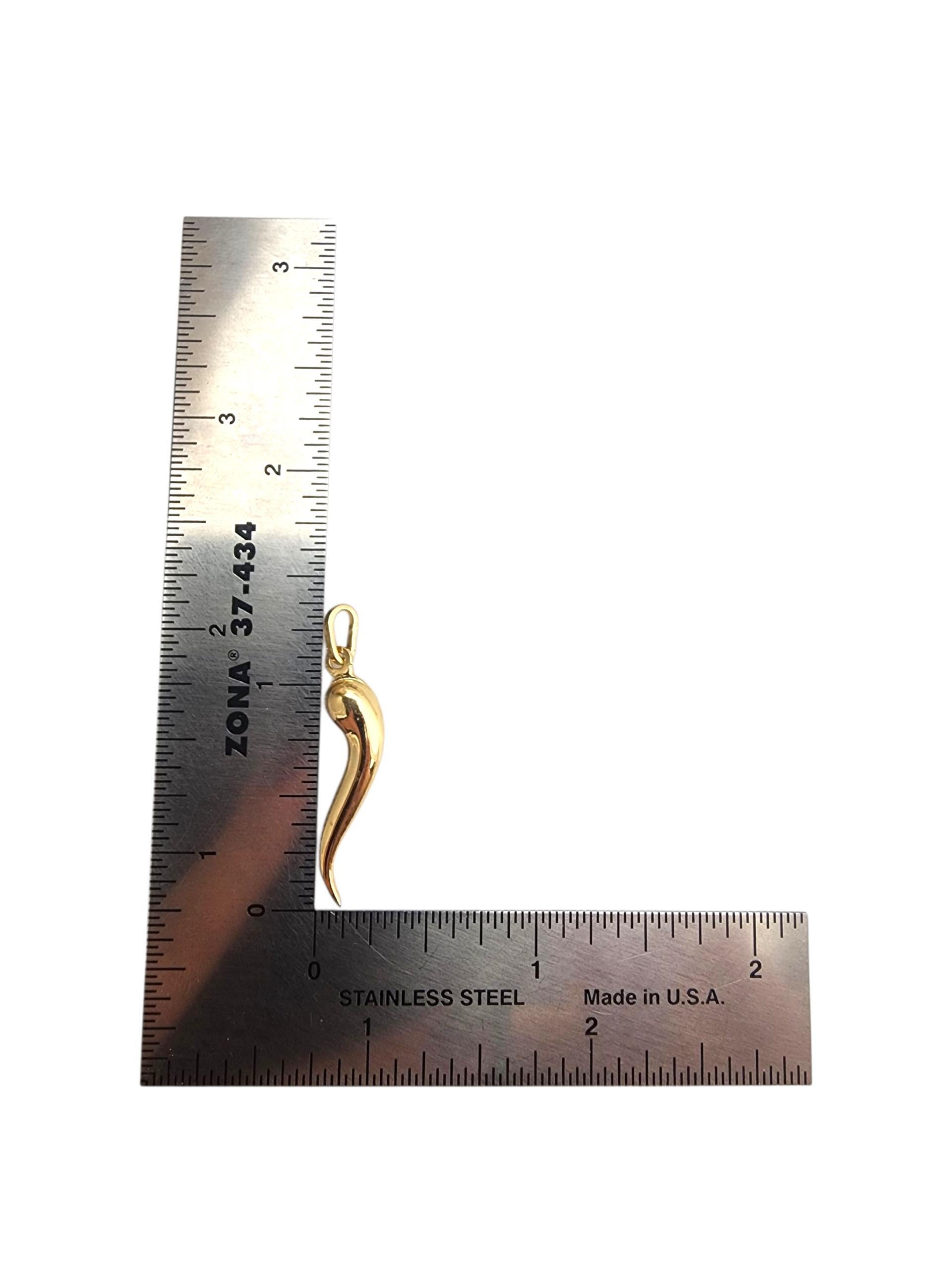 18K Yellow Gold Cornicello Italian Horn Charm #22589 For Sale 3
