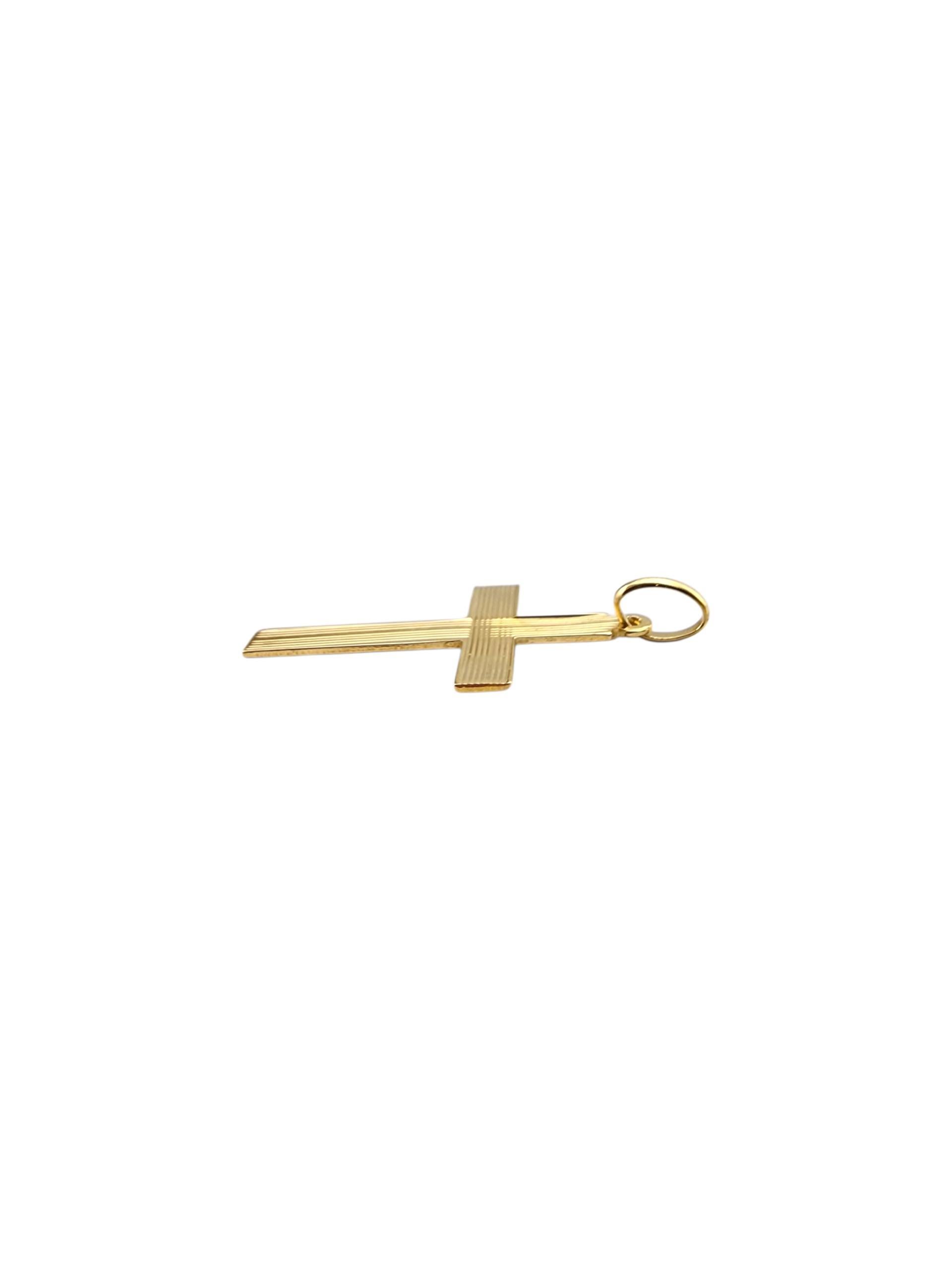 Ciondolo a forma di croce in oro giallo 18K #22382 in vendita 3