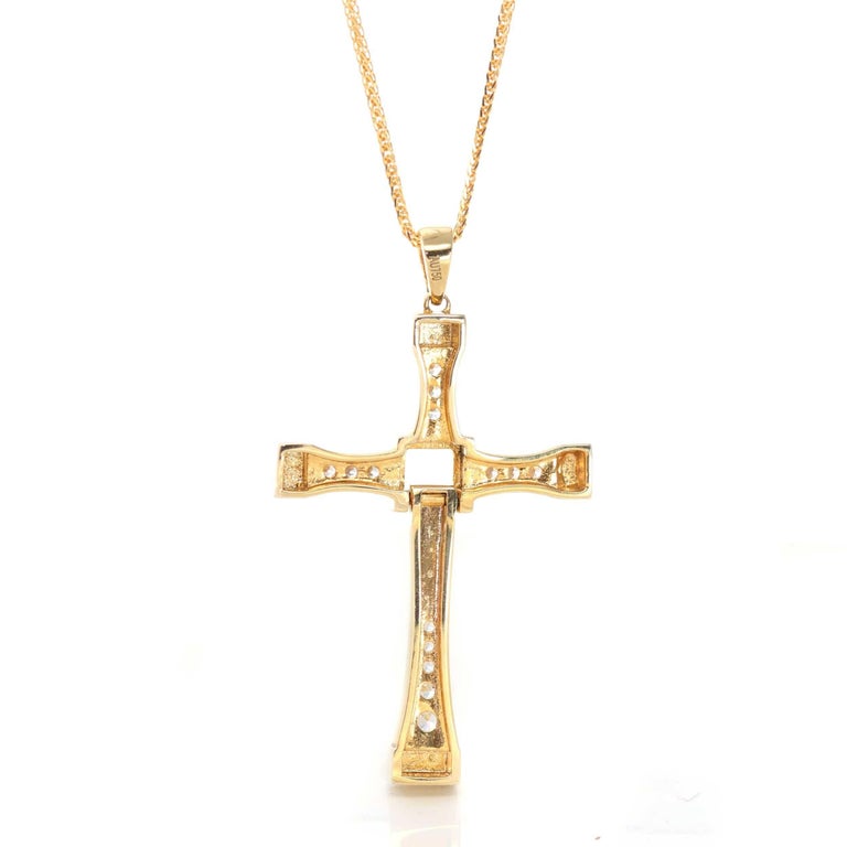 18K Yellow Gold Cross Pendant Necklace with CZ For Sale at 1stDibs