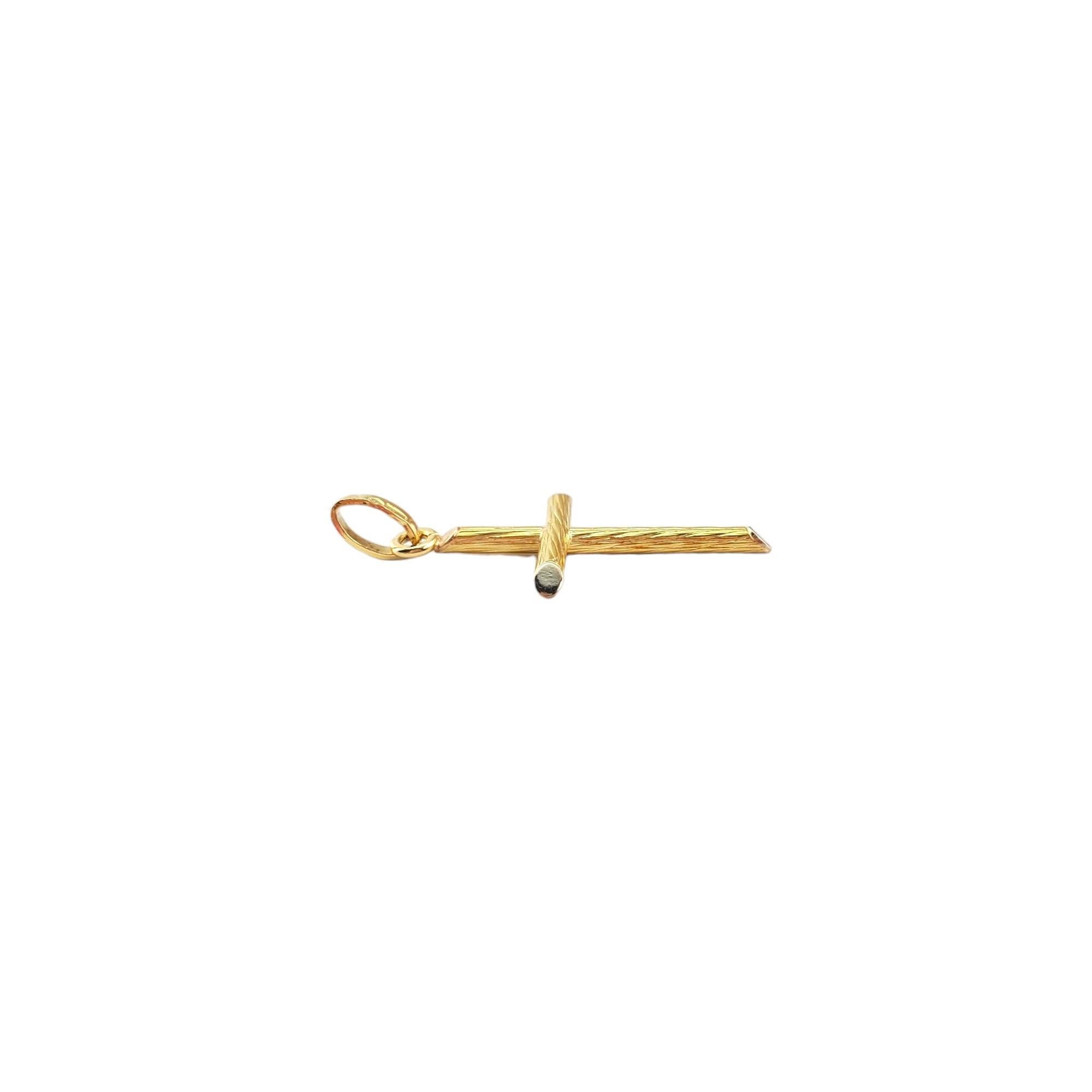 18K Yellow Gold Cross Pendant Toothpick Style Bark Finish #17933 2