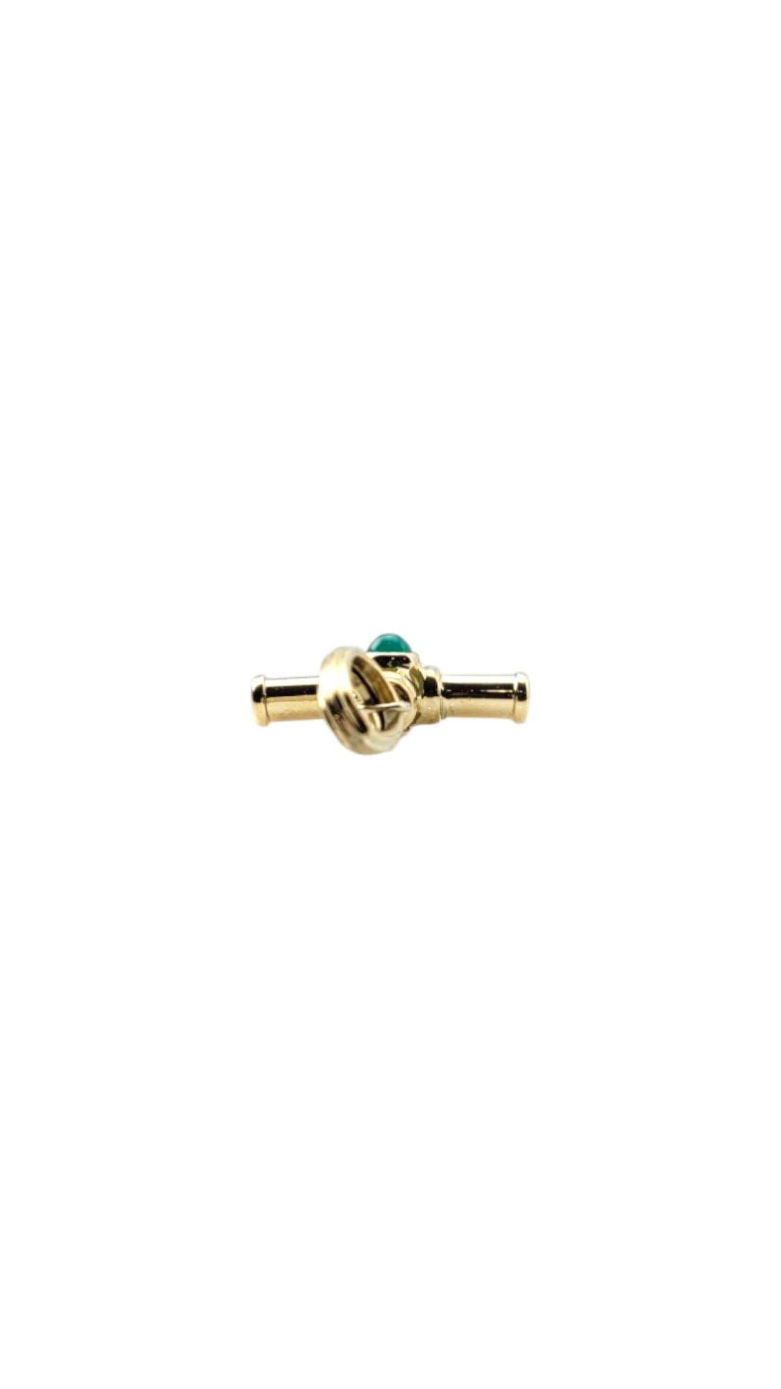 Pendentif croix en or jaune 18 carats avec cabochon vert en forme de poire n° 20320 Pour femmes en vente